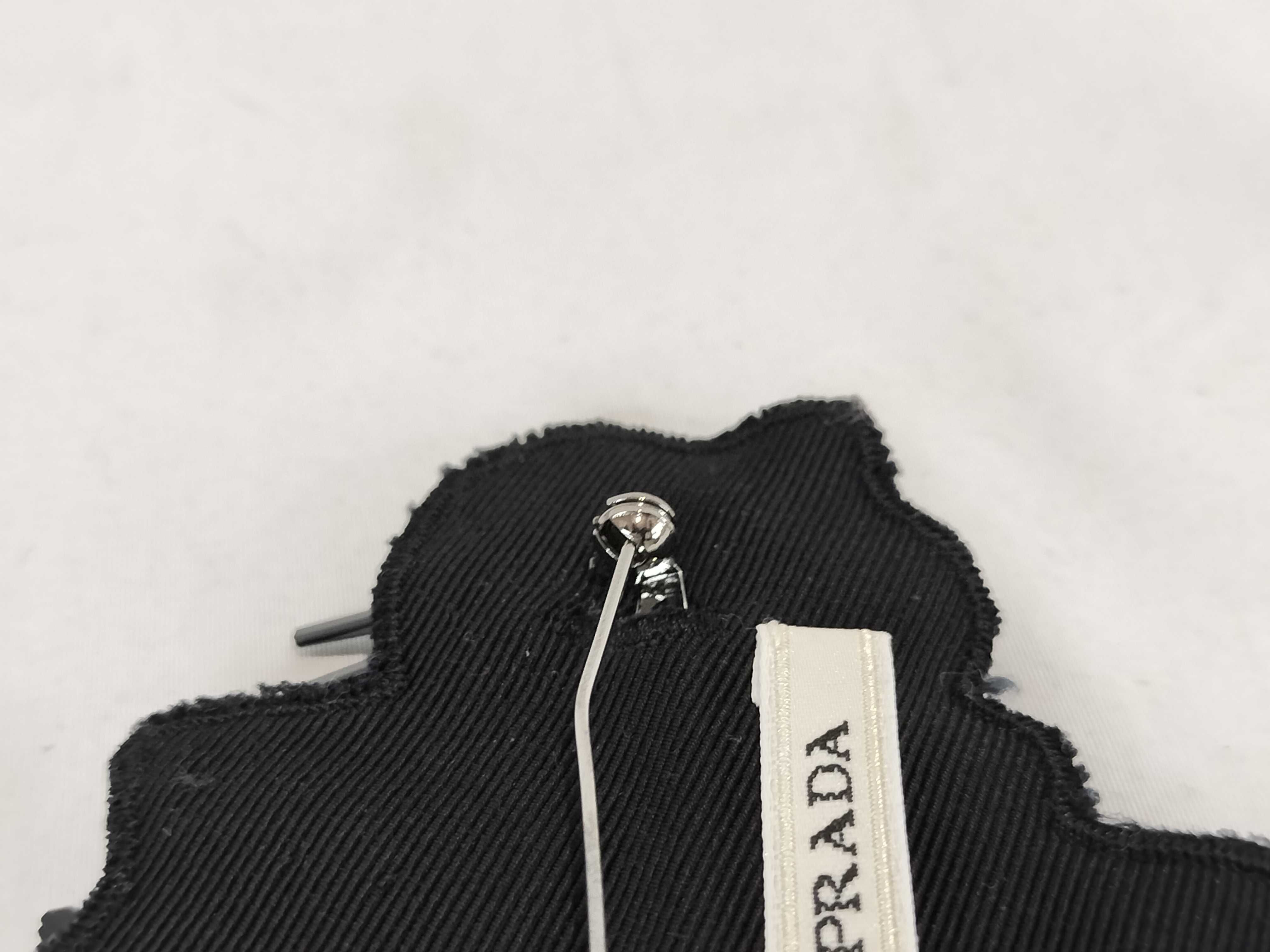 Beaded Brooch Black Other Accessories — view 6