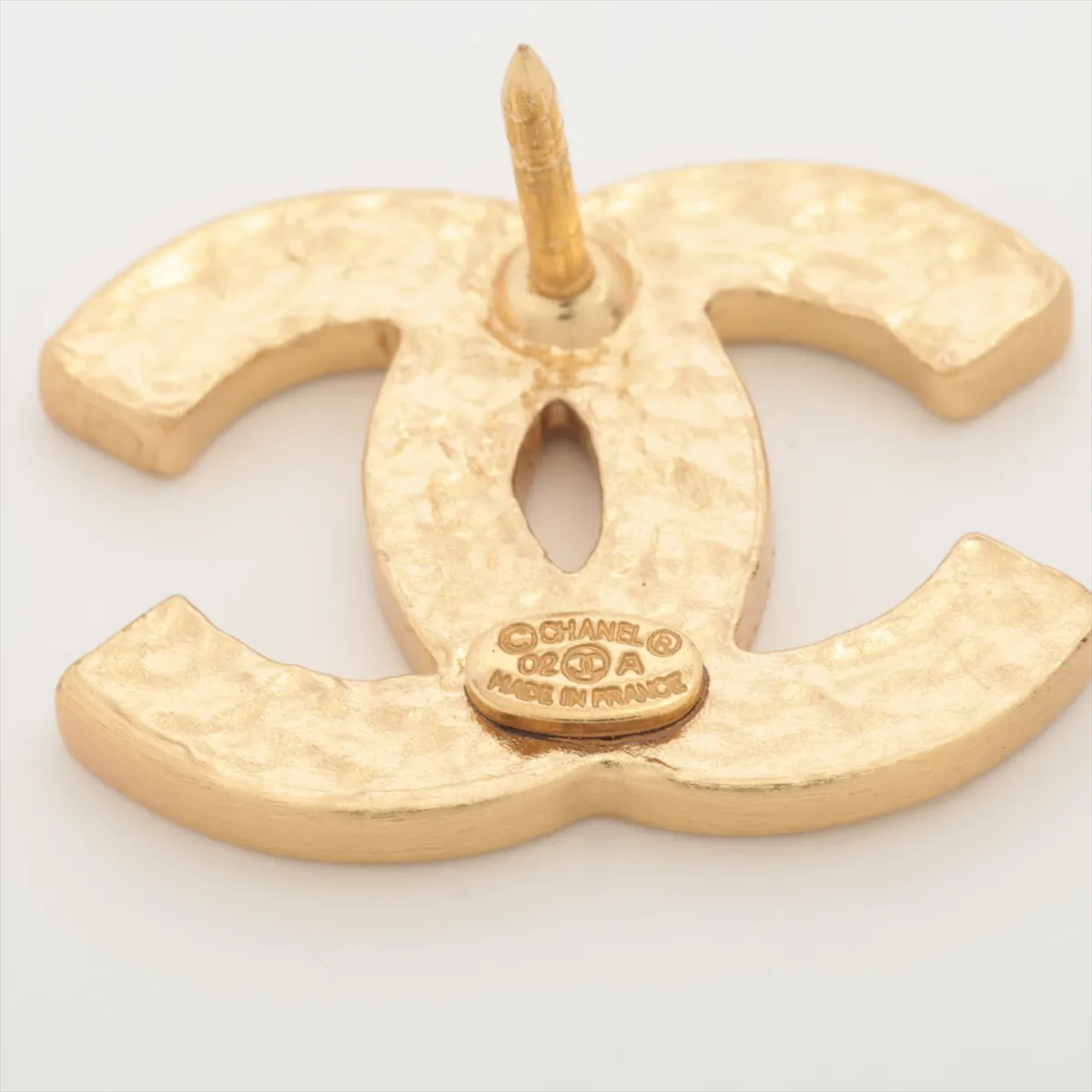 Coco Mark 02A Pin Brooch GP Gold x Black. — view 4