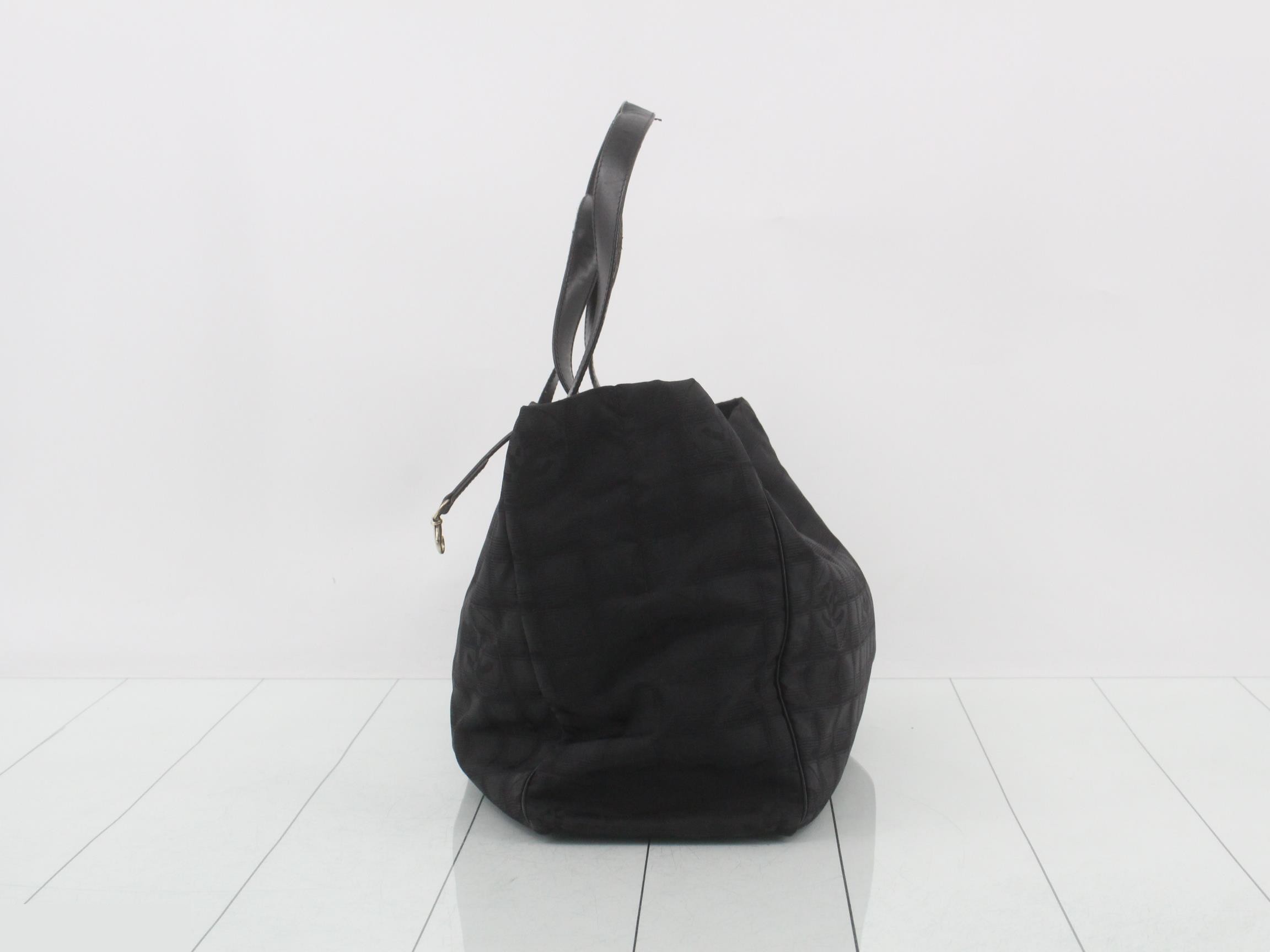 New Travel Line Handbag — view 4