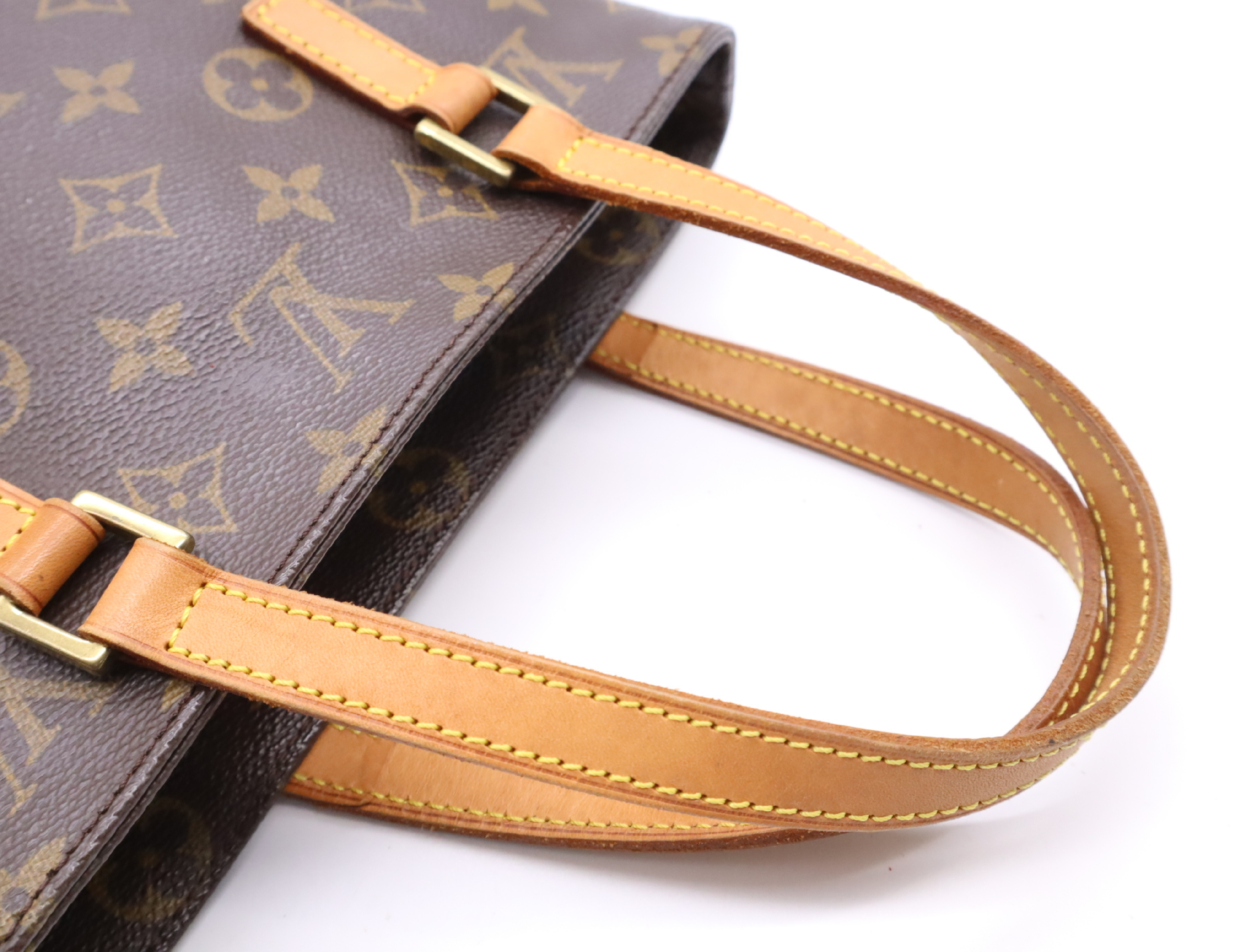 M51172 Monogram Vavin PM Handbag — view 12