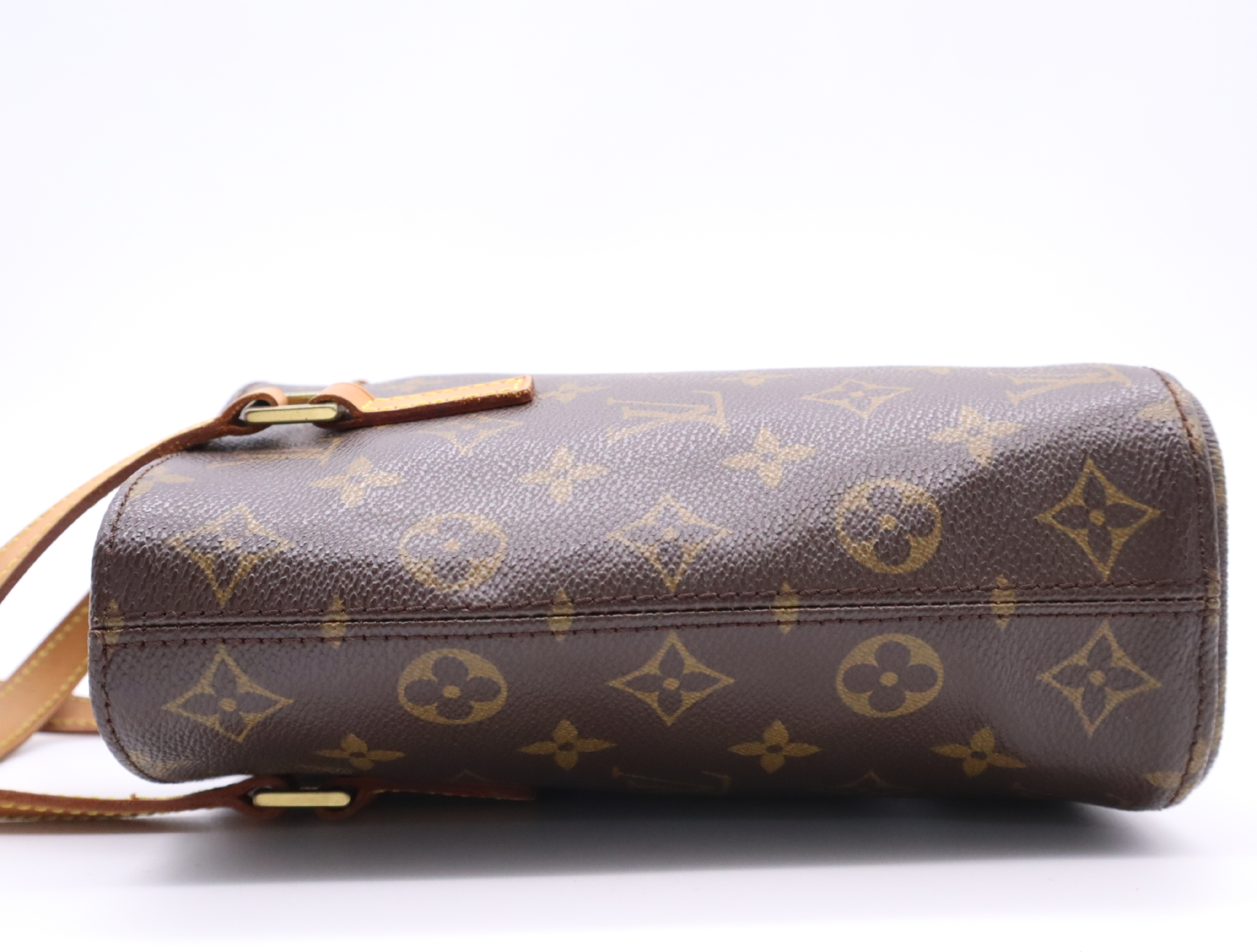 M51172 Monogram Vavin PM Handbag — view 3