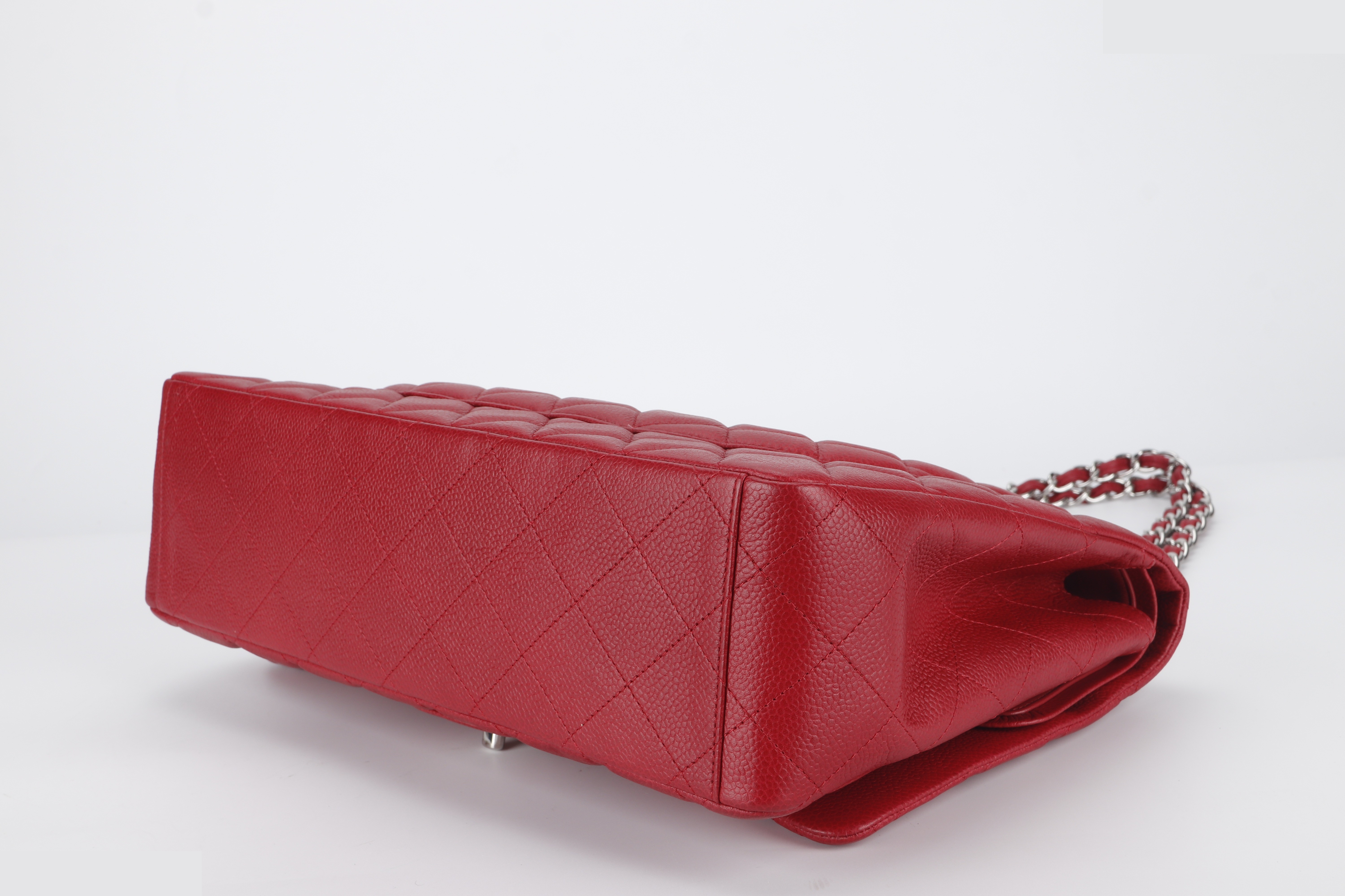 CLASSIC FLAP MAXI RED CAVIAR SHW — view 4