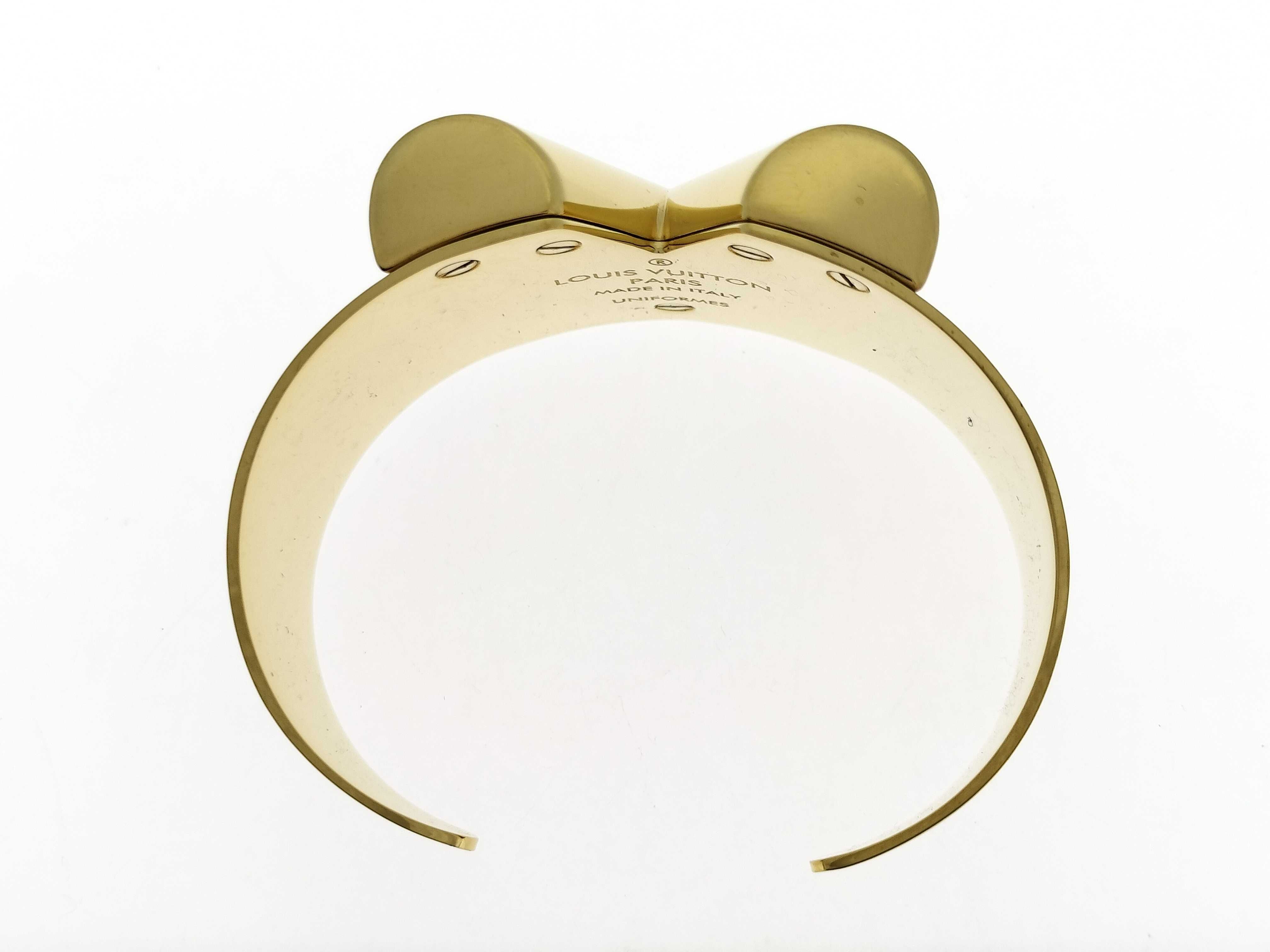 Essential V Bangle Bracelet — view 4