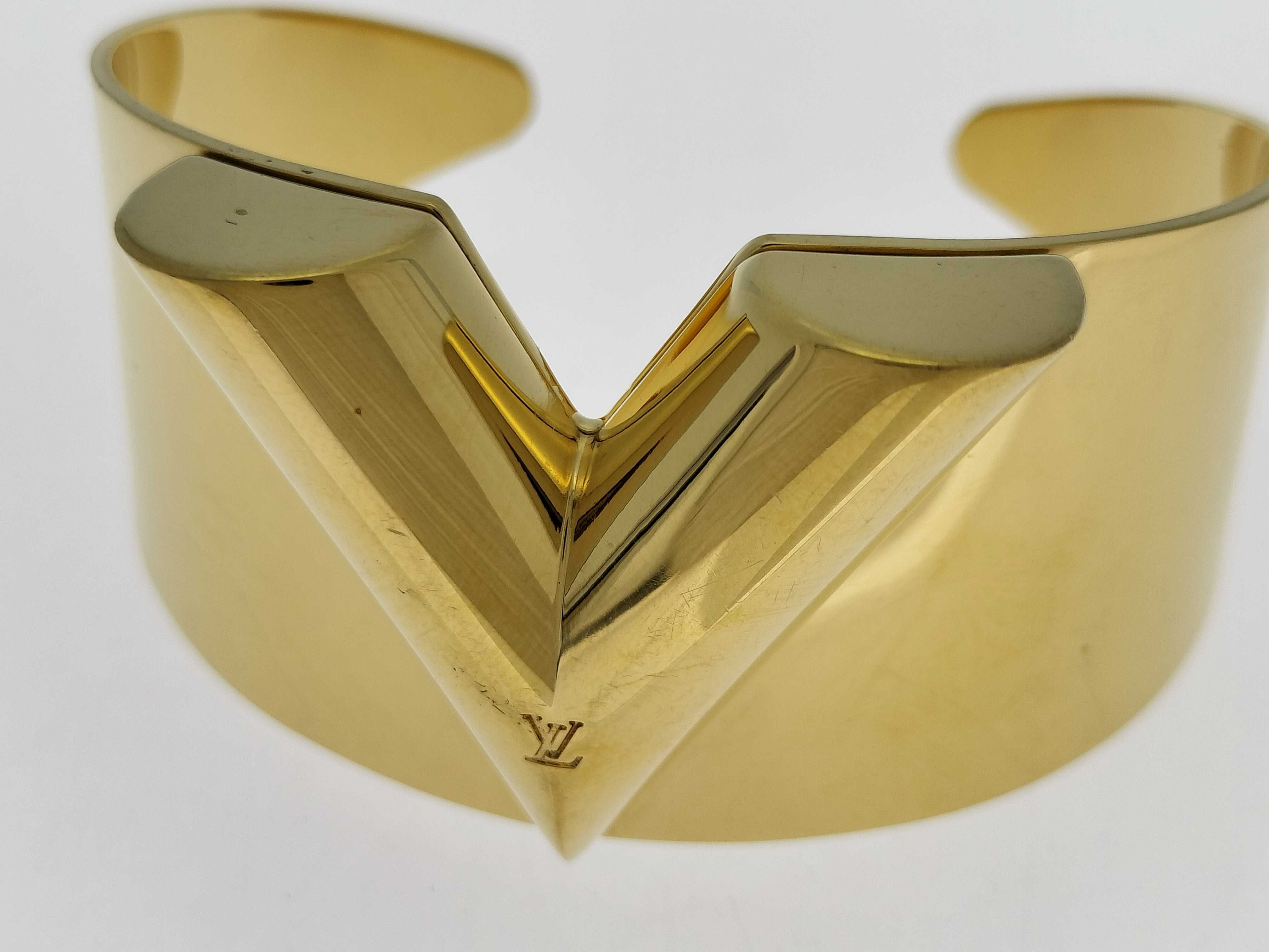 Essential V Bangle Bracelet — view 9
