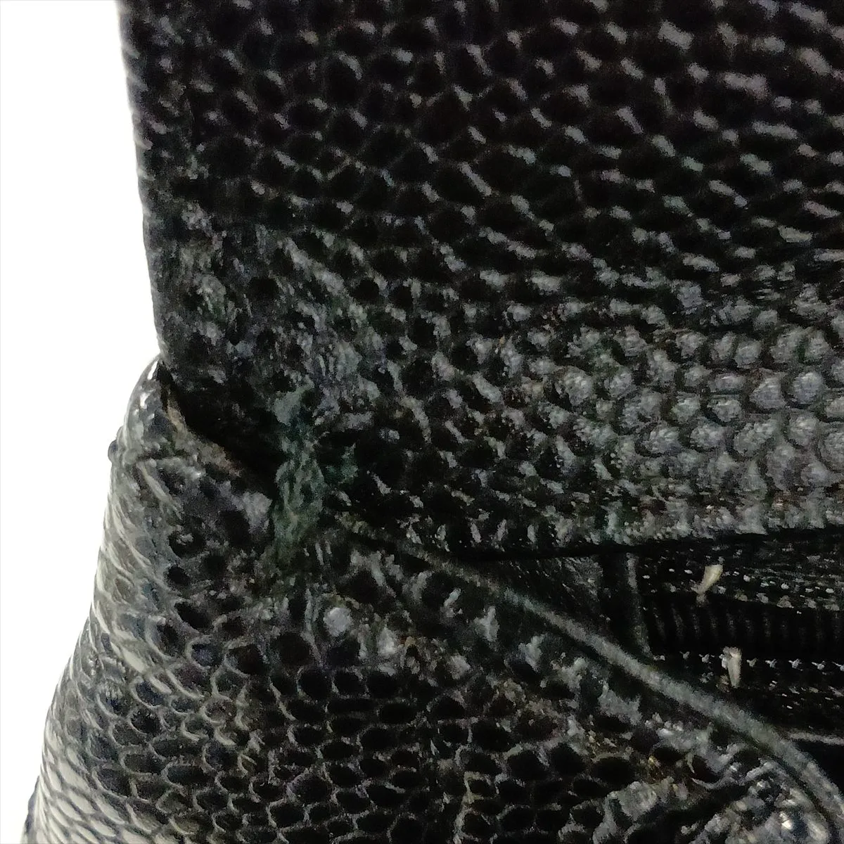 Matelassé Caviar Skin Handbag, Black with Gold Hardware, 9574029, Series 9 — view 15