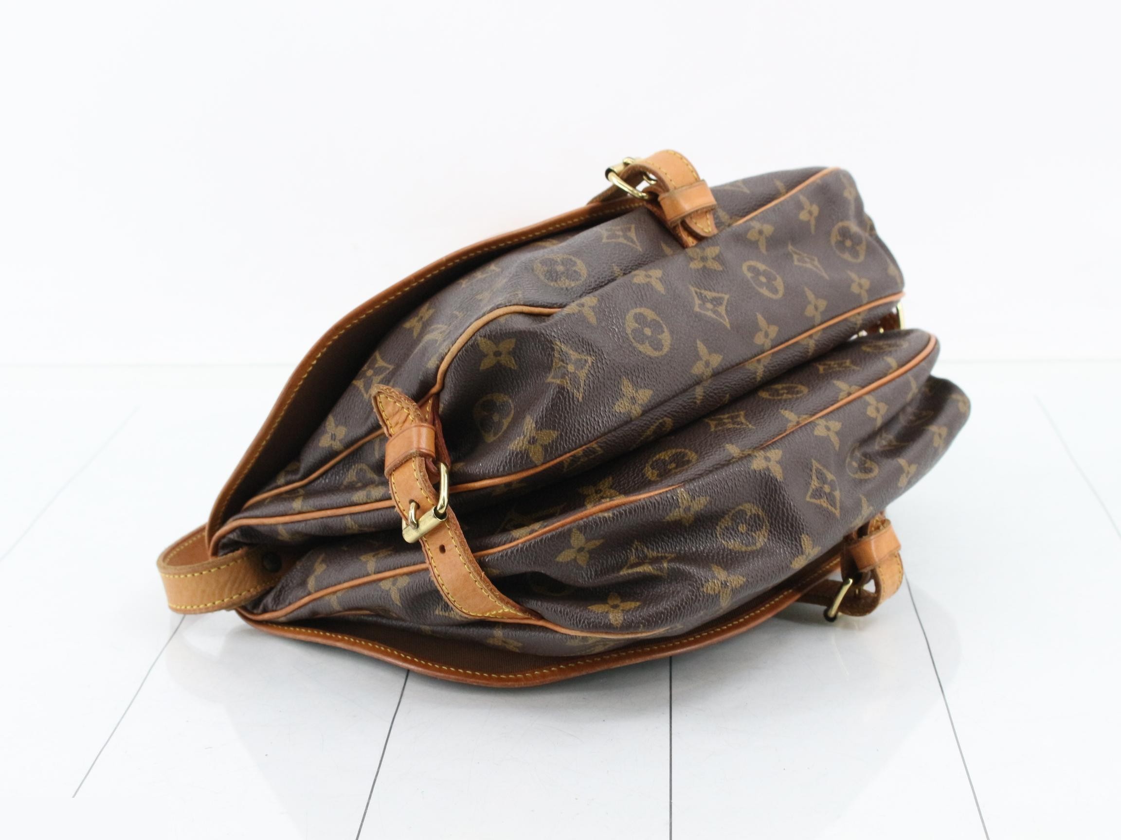 Monogram Saumur 30 MB0927 Shoulder Bag — view 5