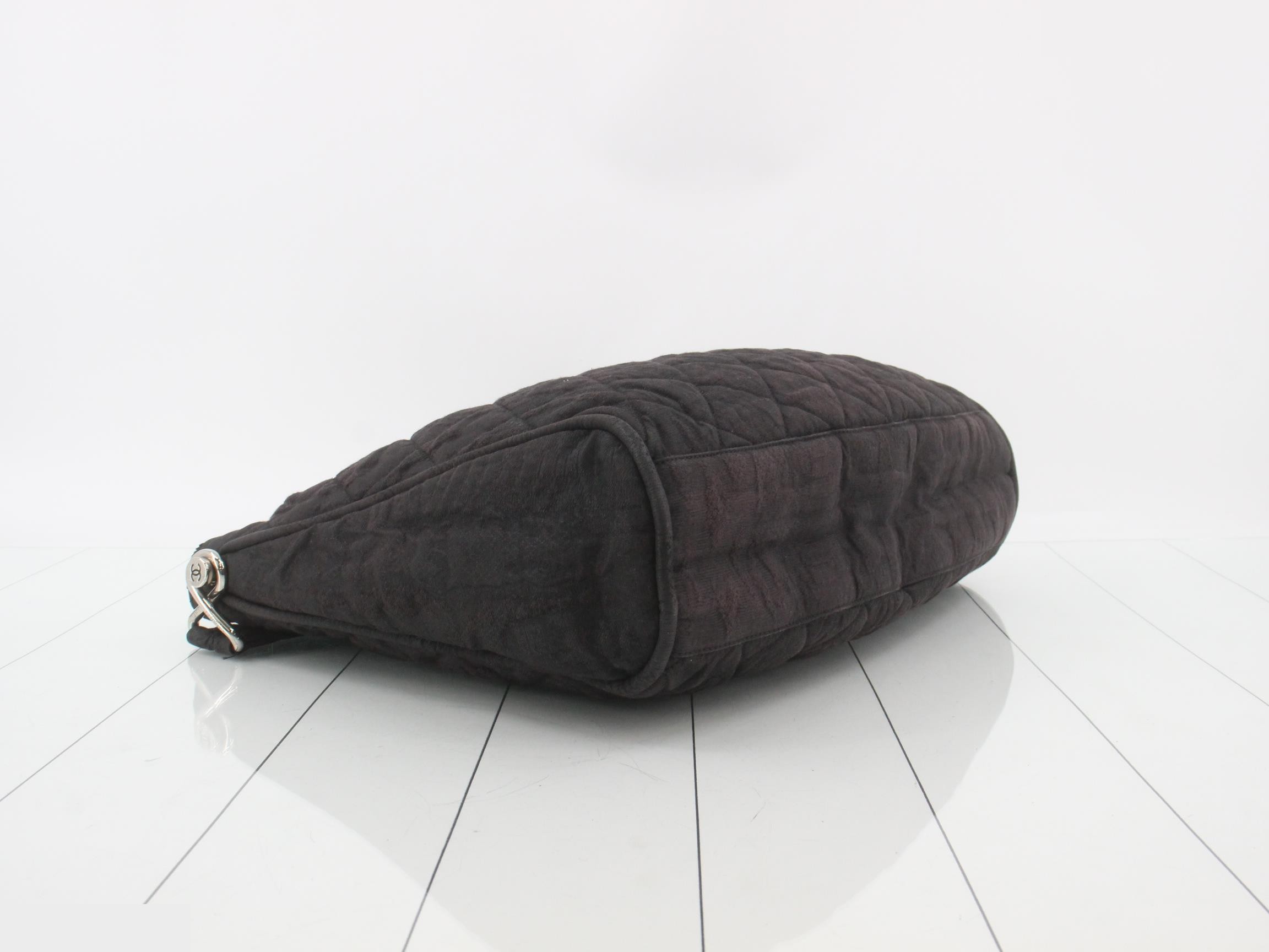 Matelassé (bag) - Shoulder bag — view 5