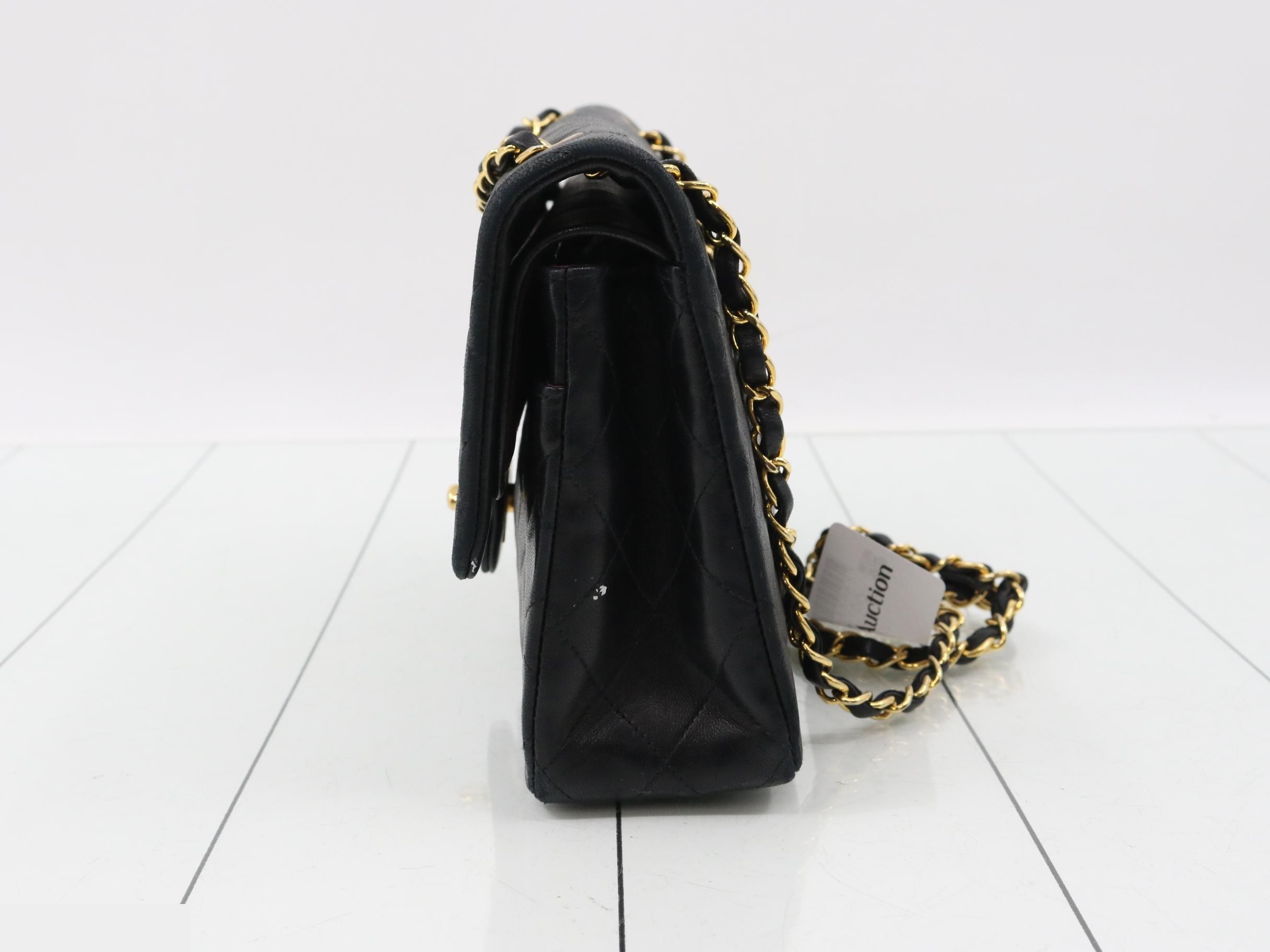 Matelassé (bag) - Shoulder bag — view 3
