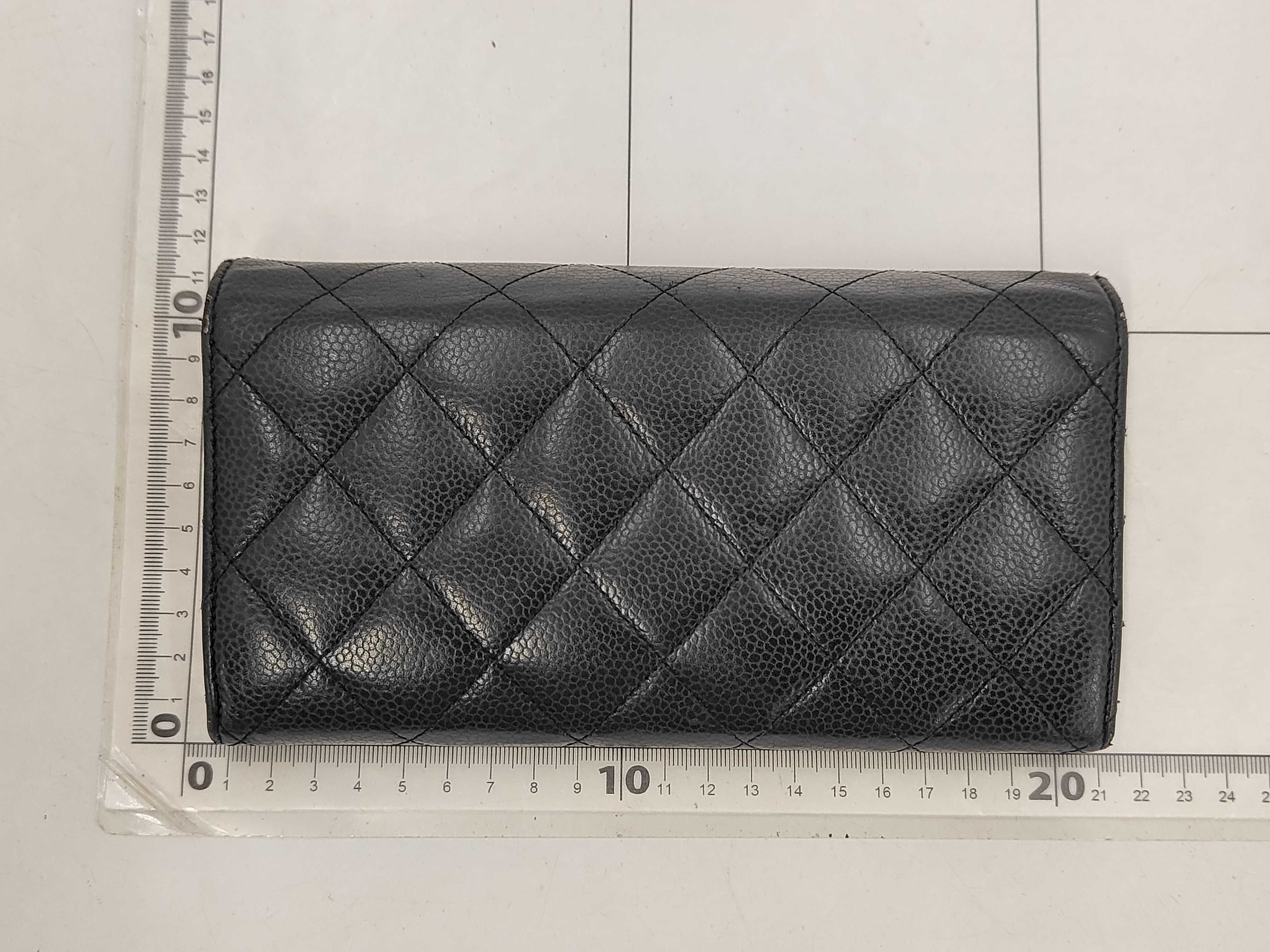 Caviar Skin Coco Mark Bi-fold Long Wallet (with sticker) — view 2