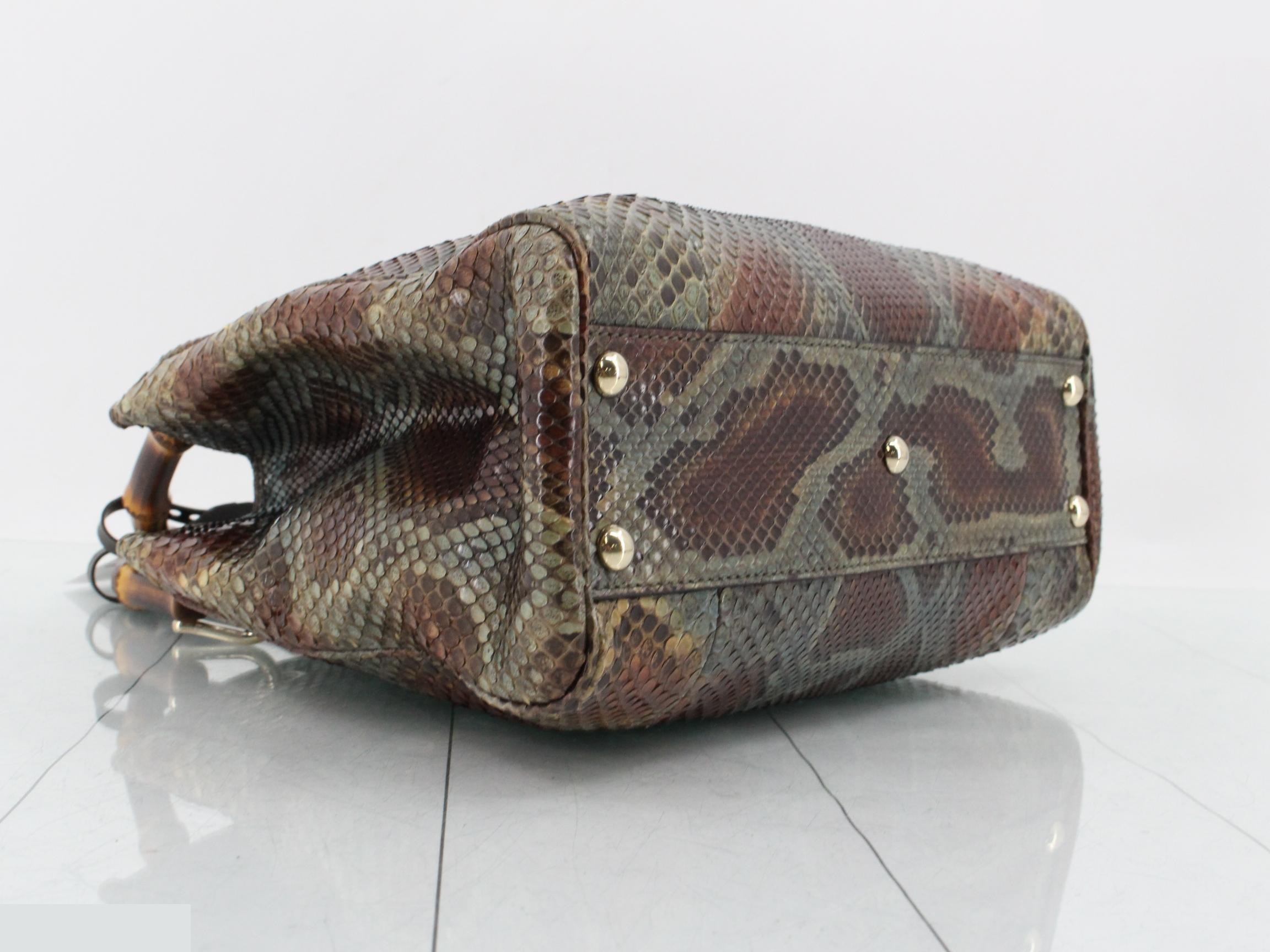 handbag for women, python and bamboo, green snakeskin. — view 5