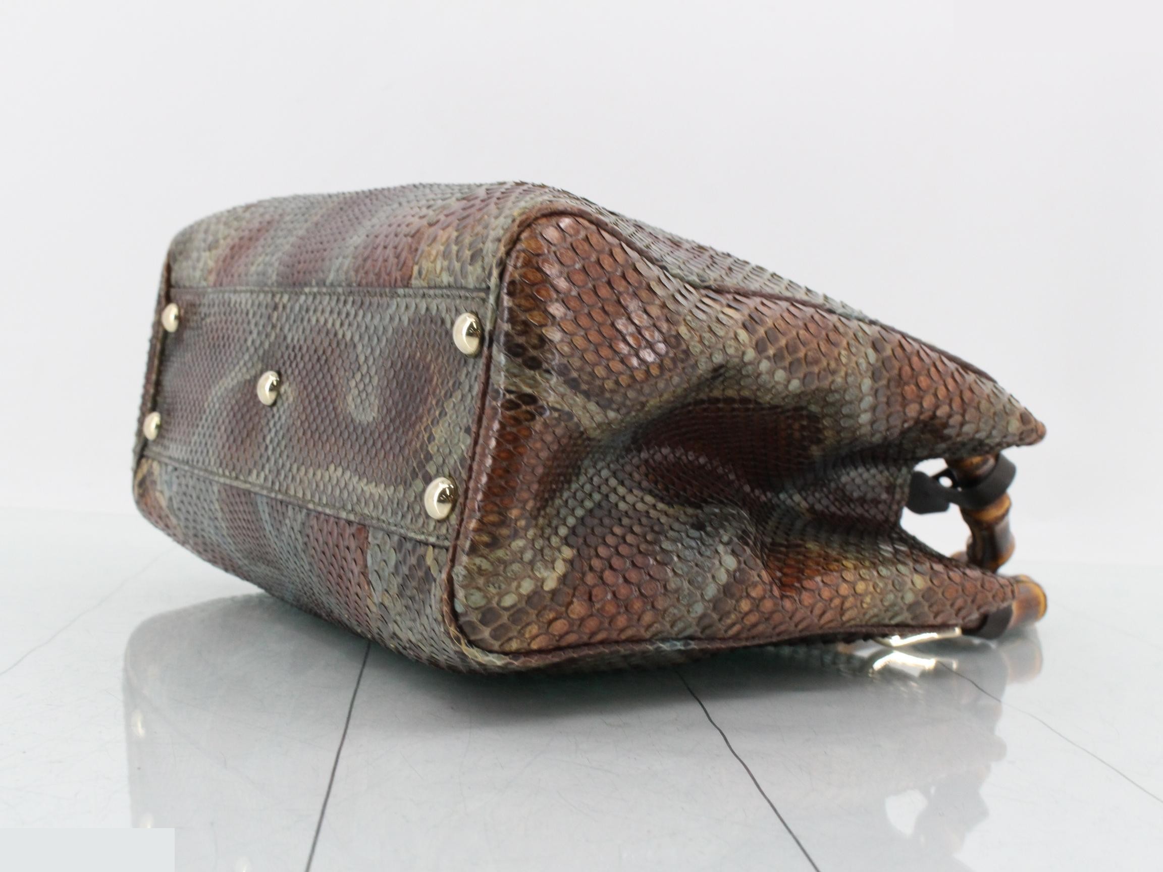 handbag for women, python and bamboo, green snakeskin. — view 6