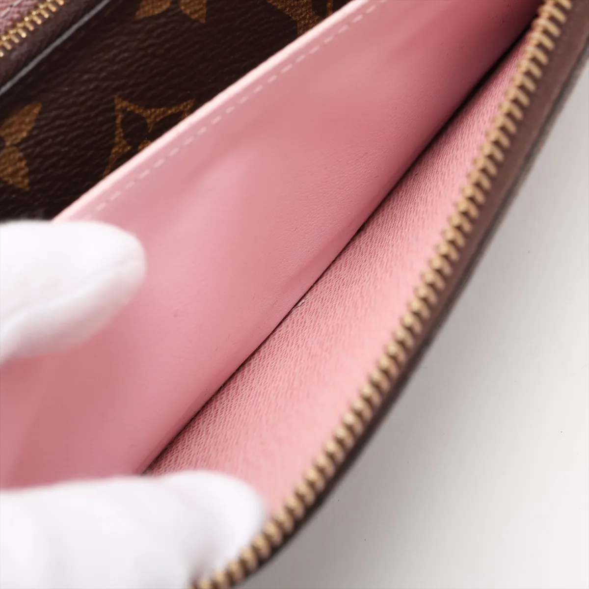 Monogram Portefeuille Clemence M61298 CA3186 Rose Ballerine Round Zip Wallet — view 6