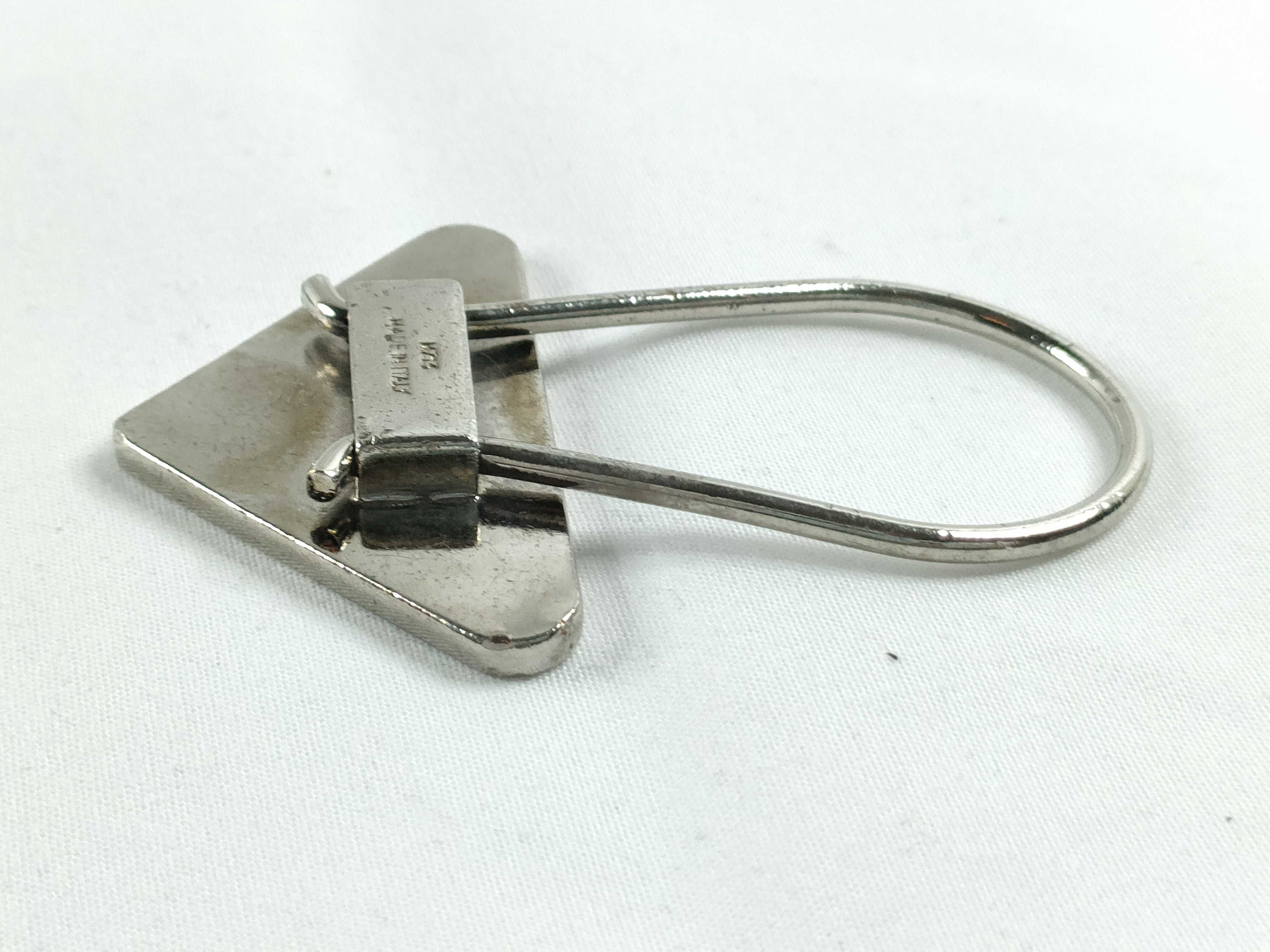 keychain — view 3