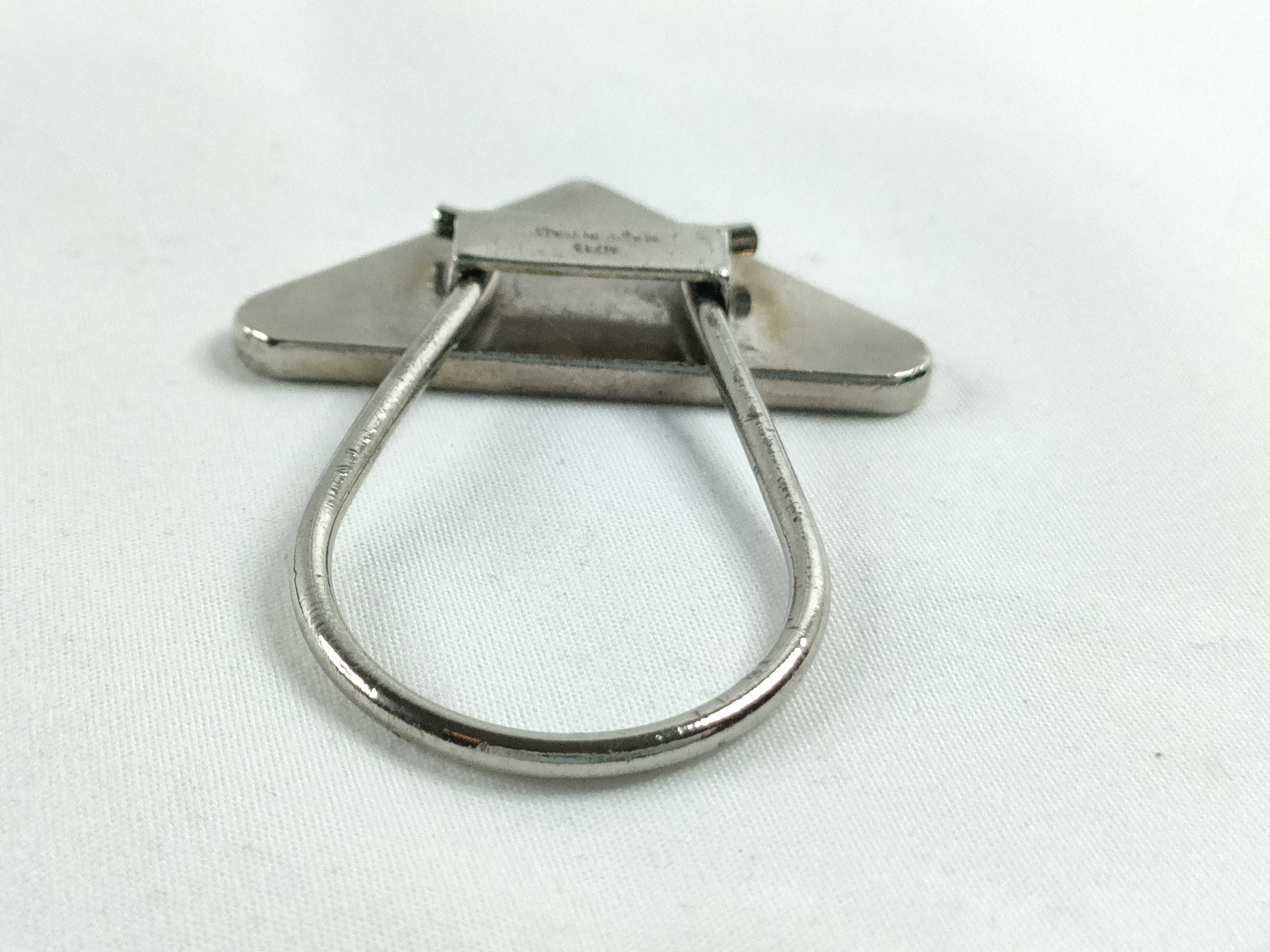 keychain — view 4