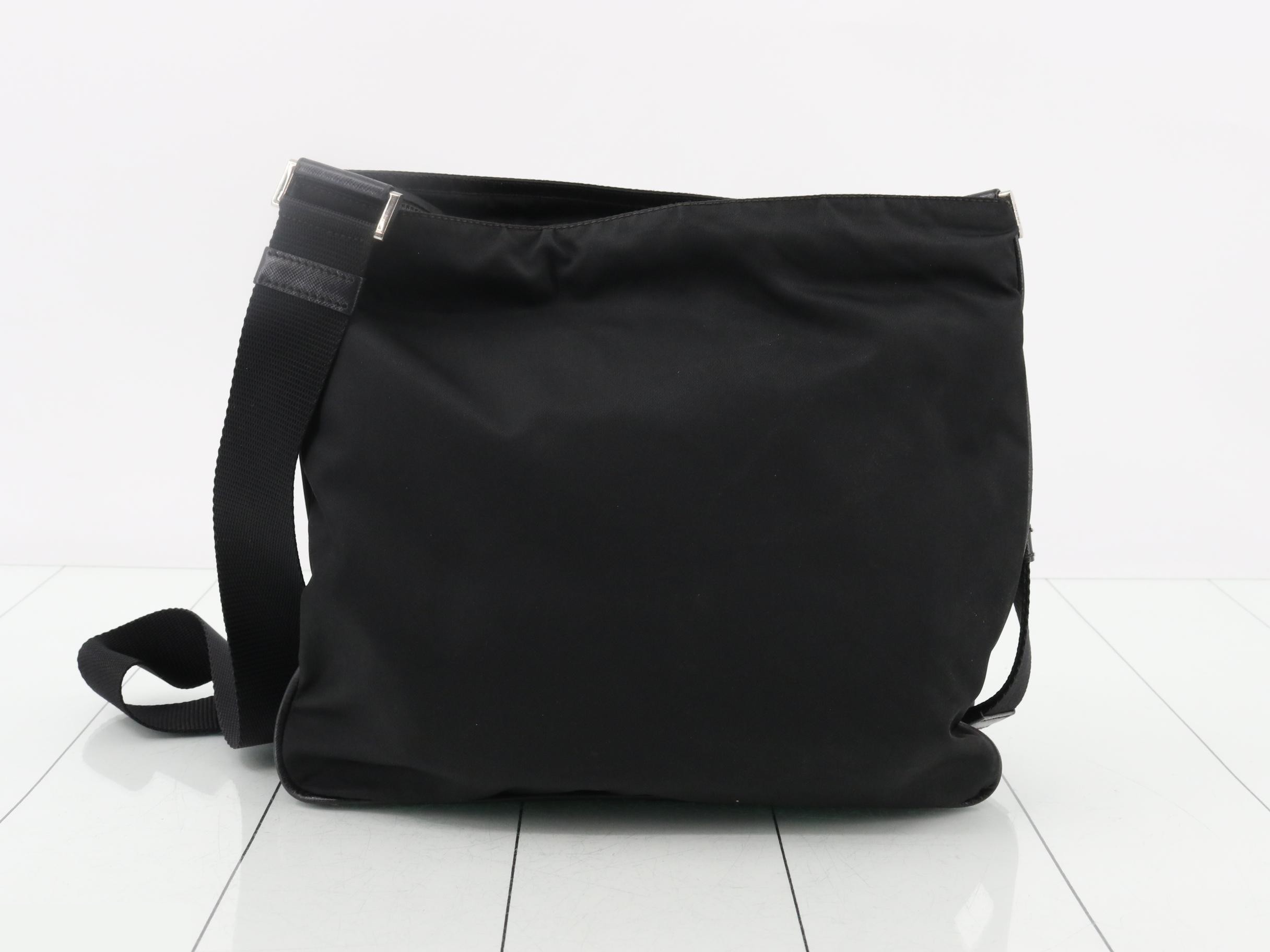 Nylon shoulder bag with triangular logo, black, silver hardware. — view 2