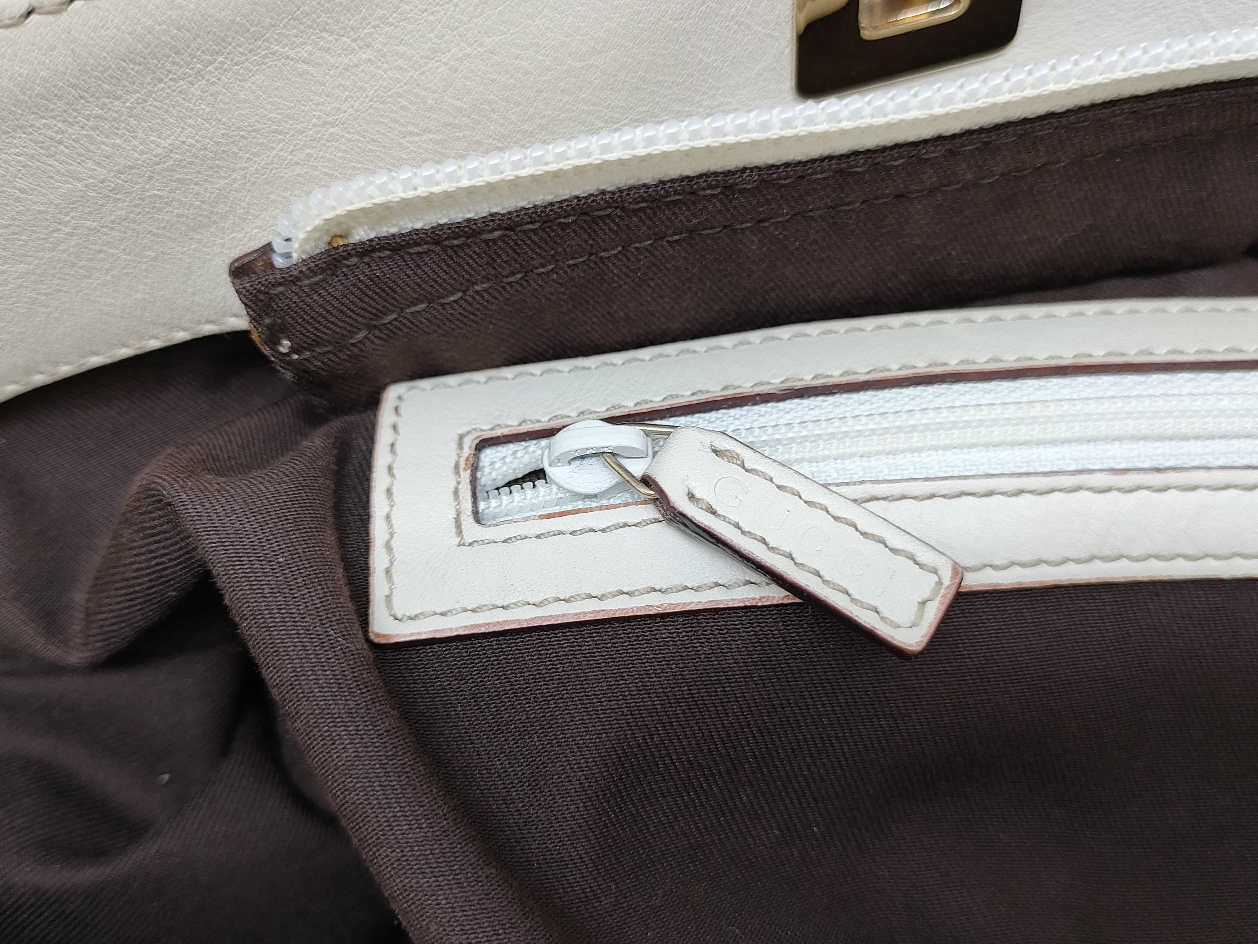 GG Canvas Gucci Handbag Tote Bag — view 13