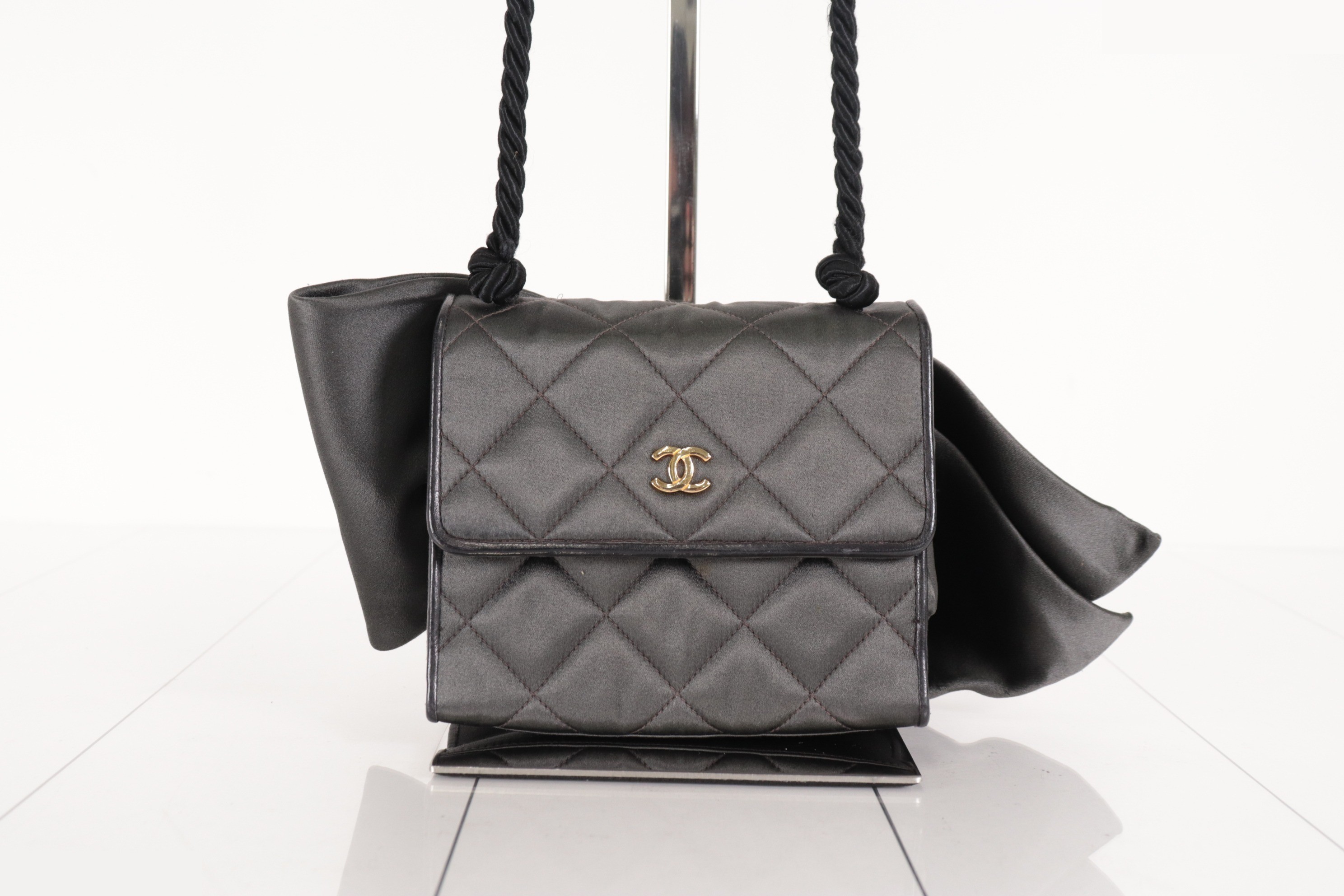 Satin ribbon shoulder bag, gray, item number 2. — view 2