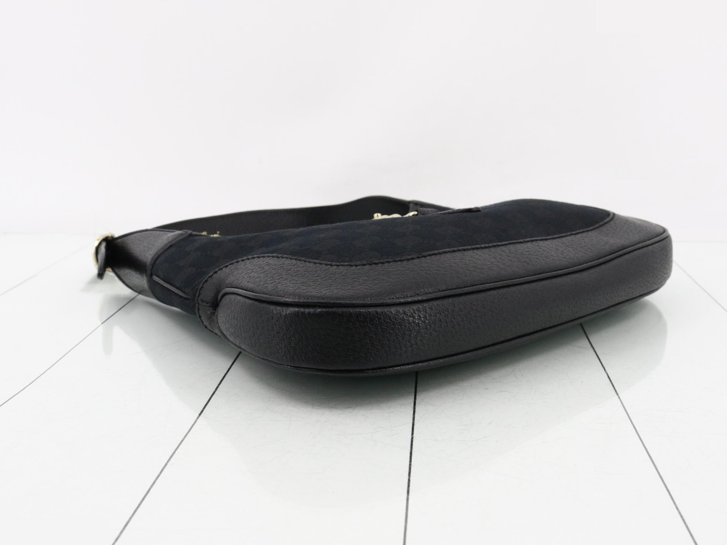 GG Canvas New Jackie Shoulder Bag — view 5