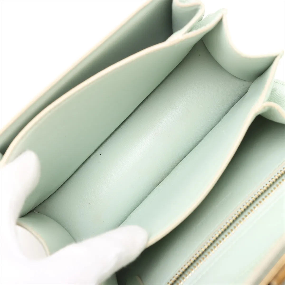 Classic Box Small Leather Shoulder Bag Green — view 6