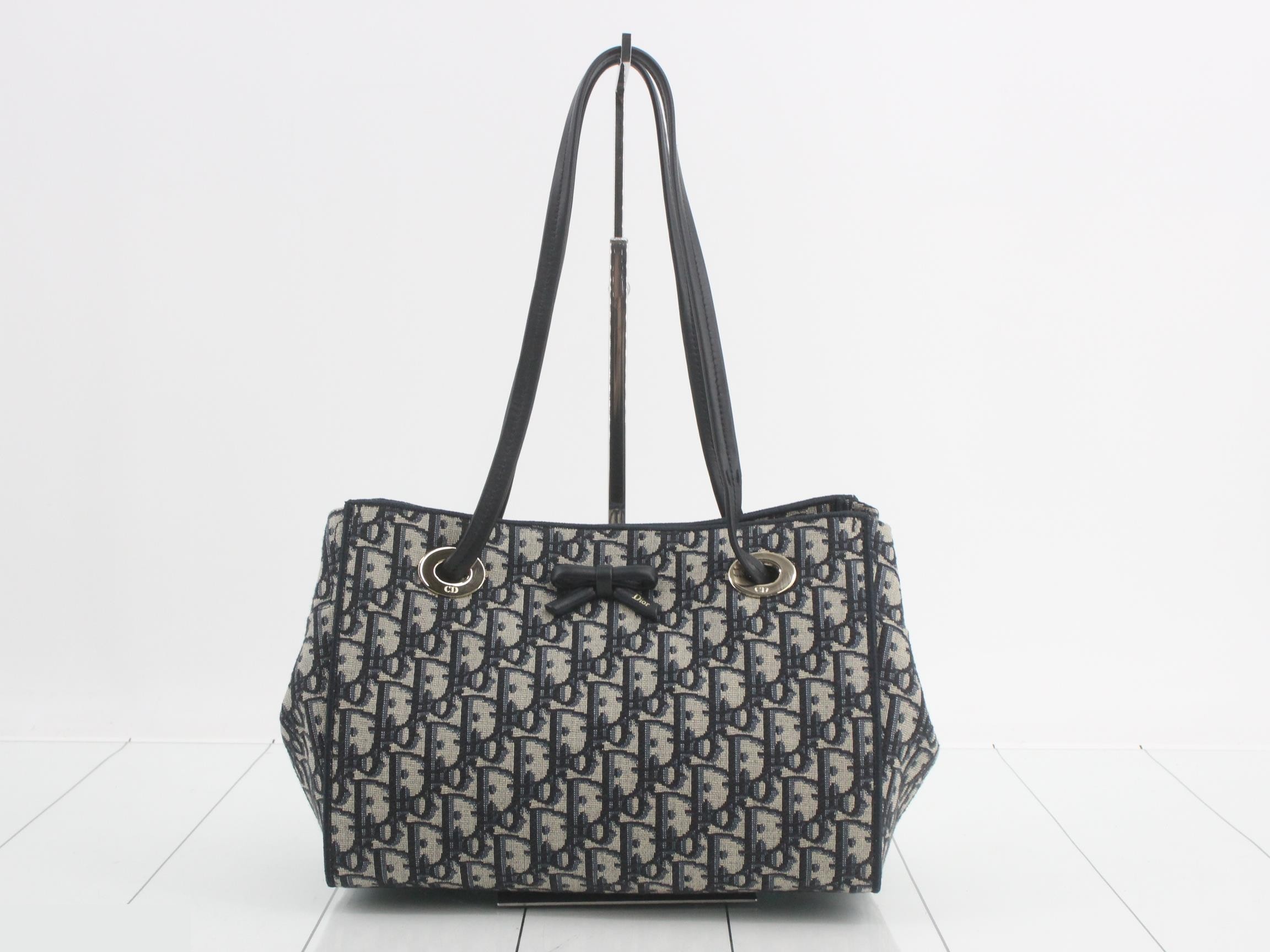 Promenade Shopping Bag, Small Tote Bag, M1410OTZQ_M