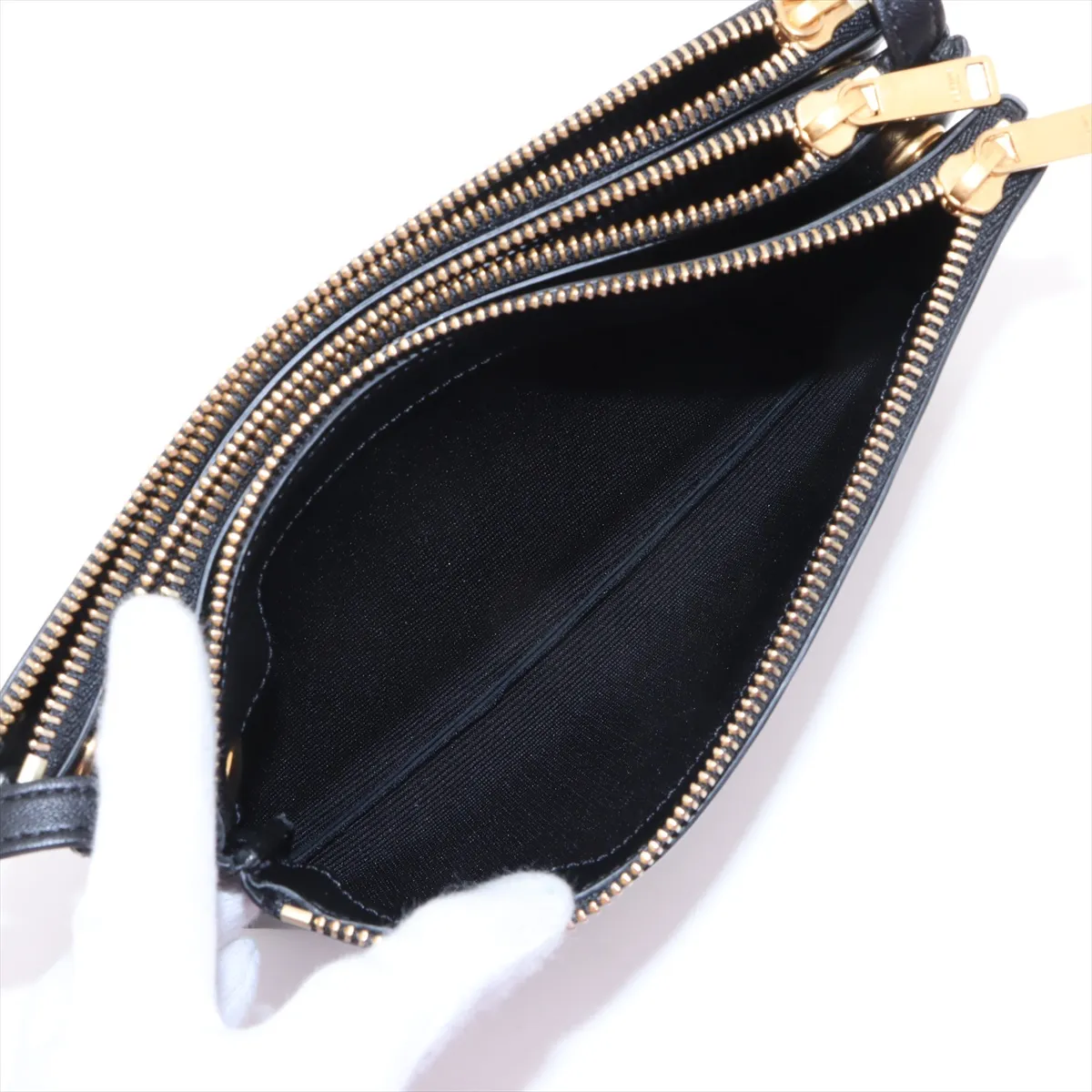 Trio Small Leather Shoulder Bag Black — view 6