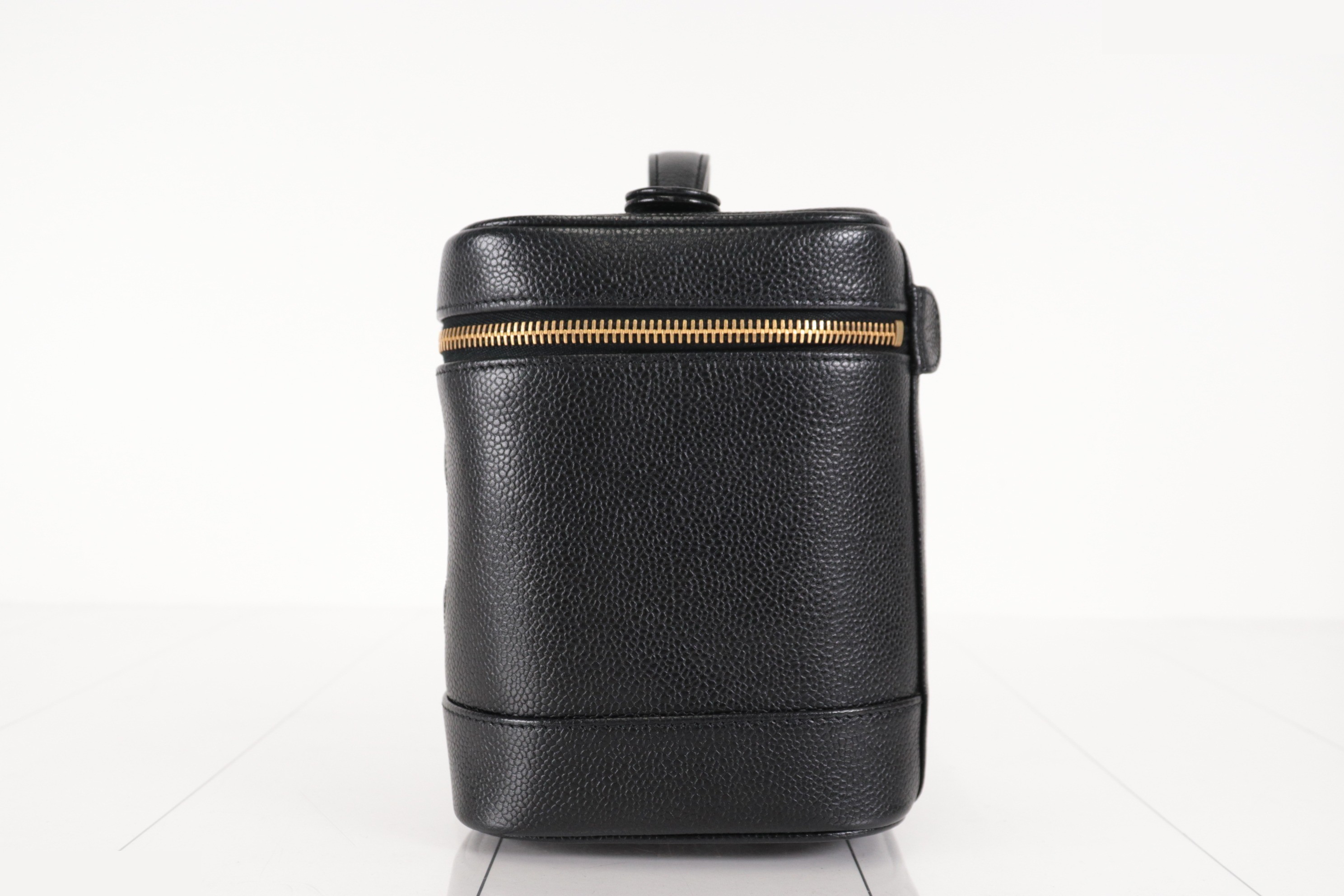 Coco Mark Caviar Vanity, Table No. 6 — view 5