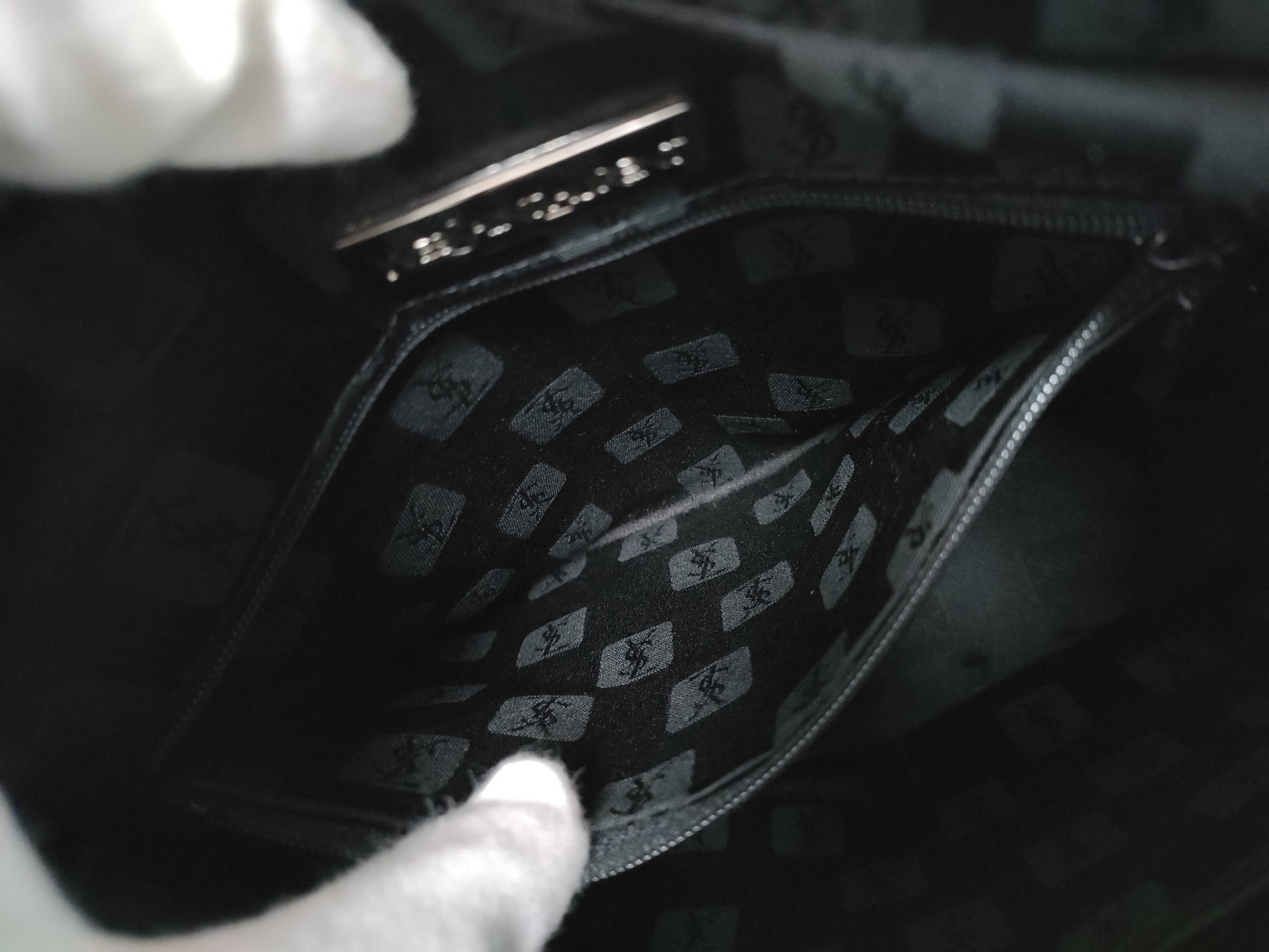 calfskin shoulder bag — view 13