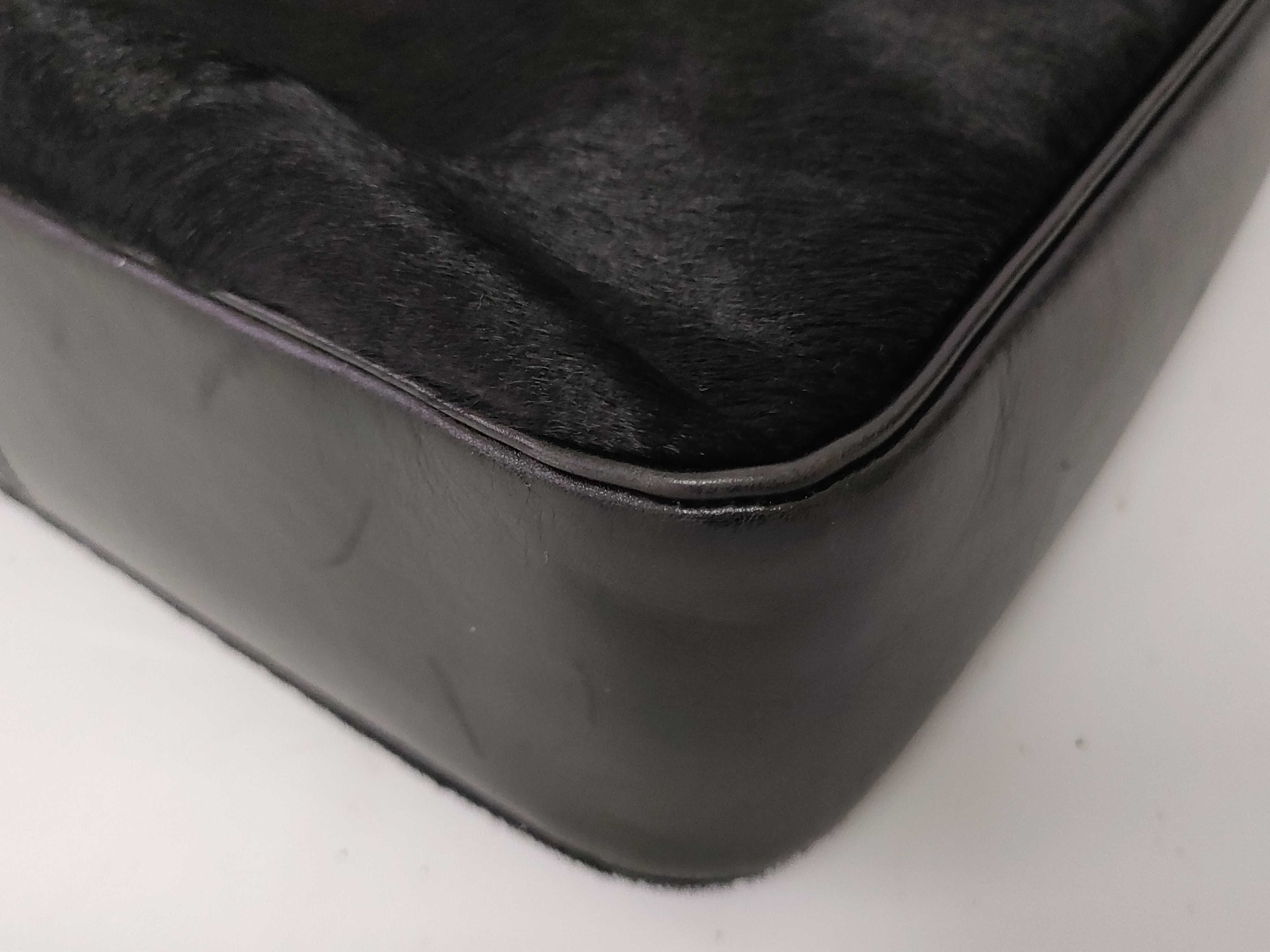 calfskin shoulder bag — view 4