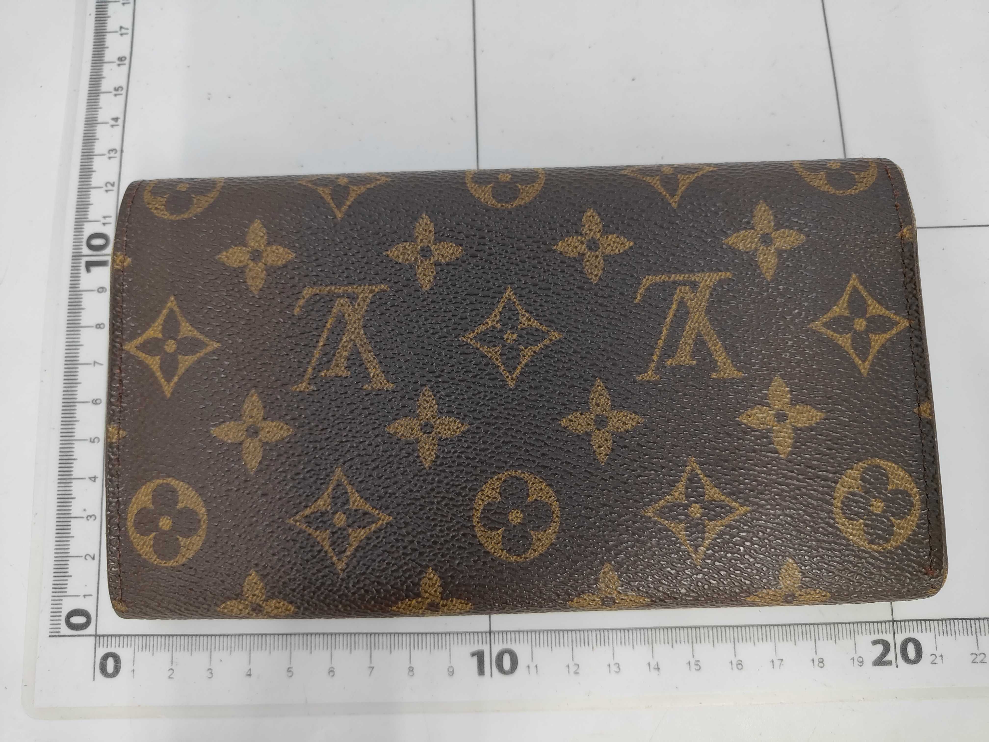 Monogram Portefeuille Sarah (old model) wallet — view 2