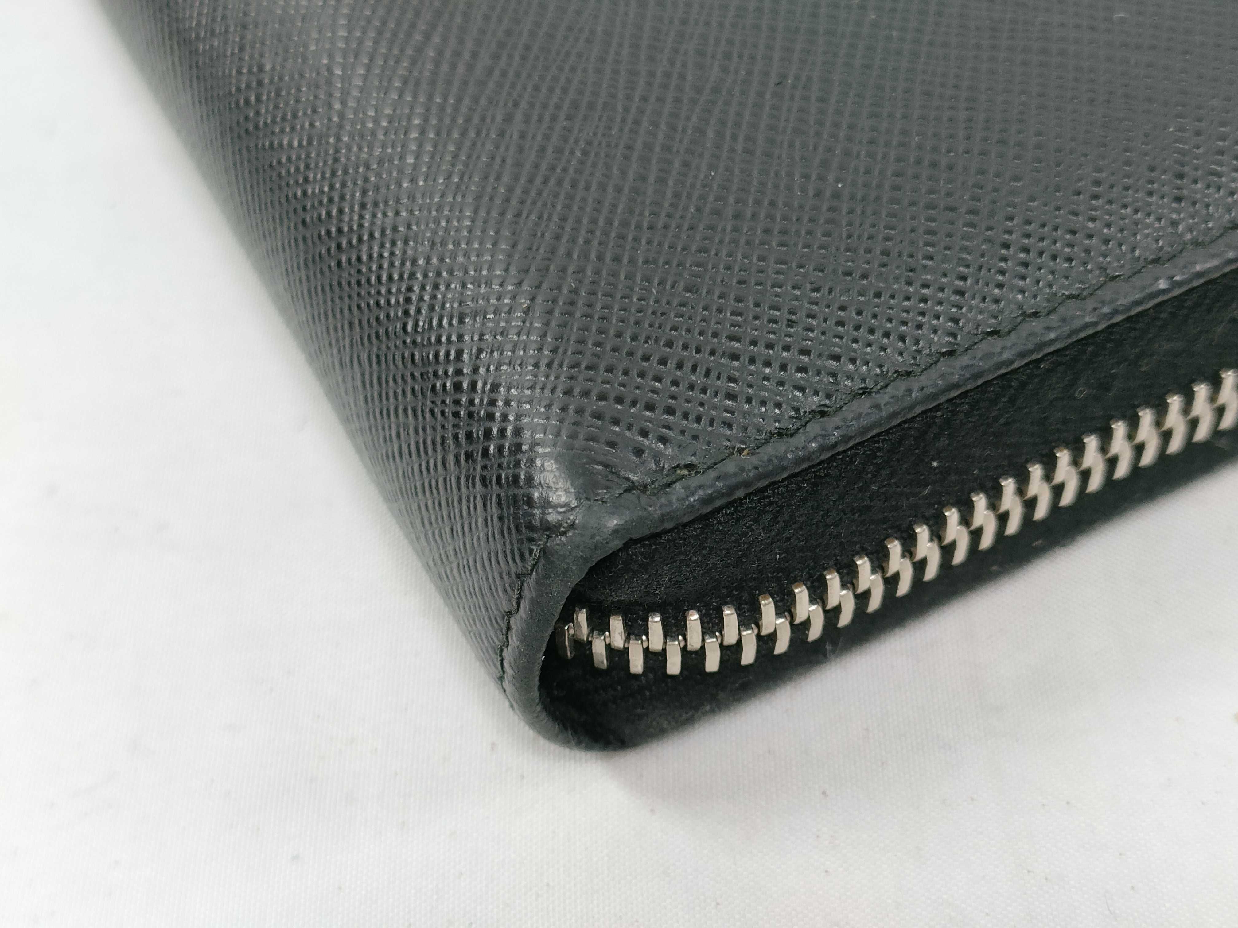 1ML506 Saffiano Round Zip Wallet — view 4