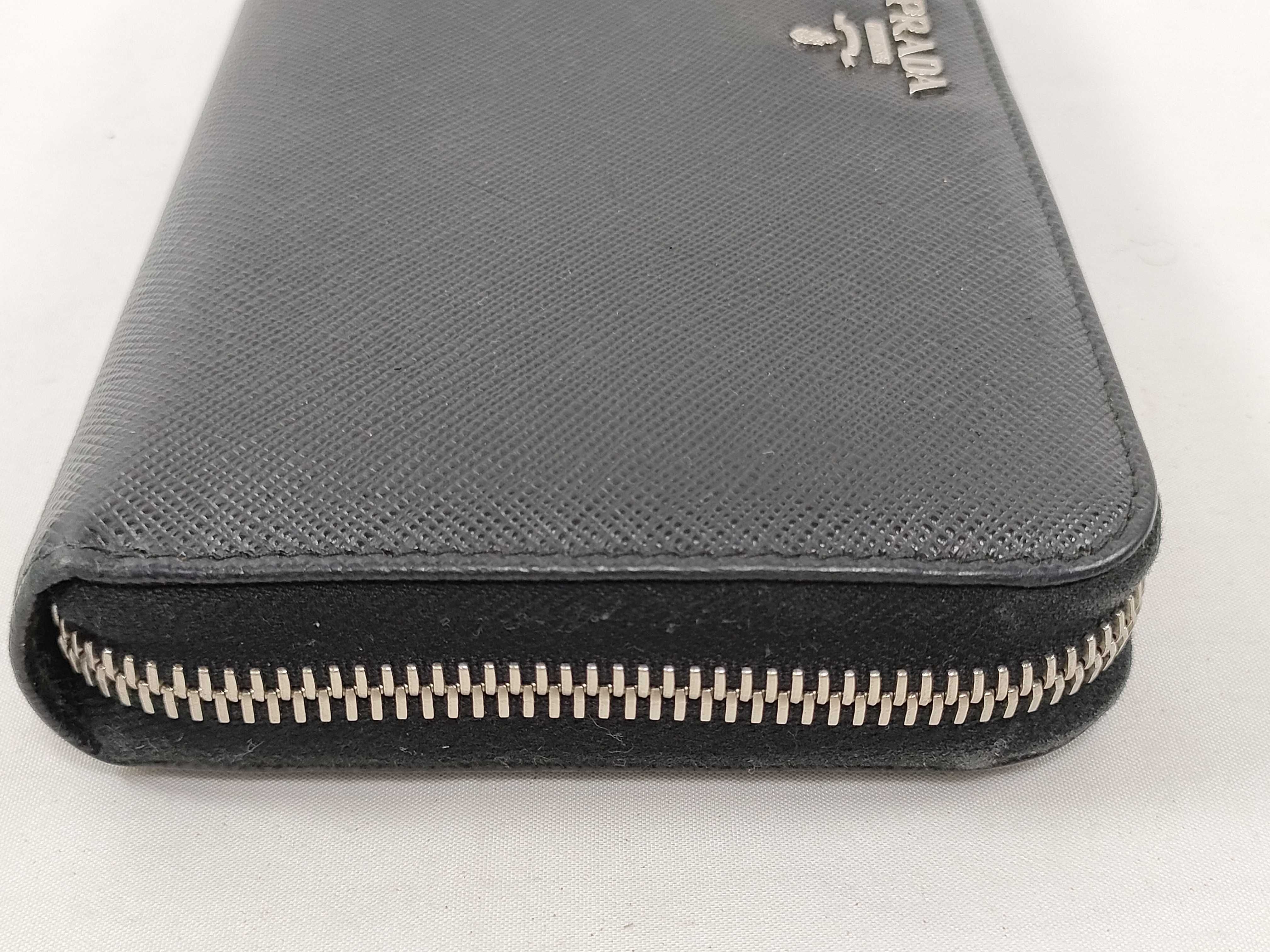 1ML506 Saffiano Round Zip Wallet — view 5