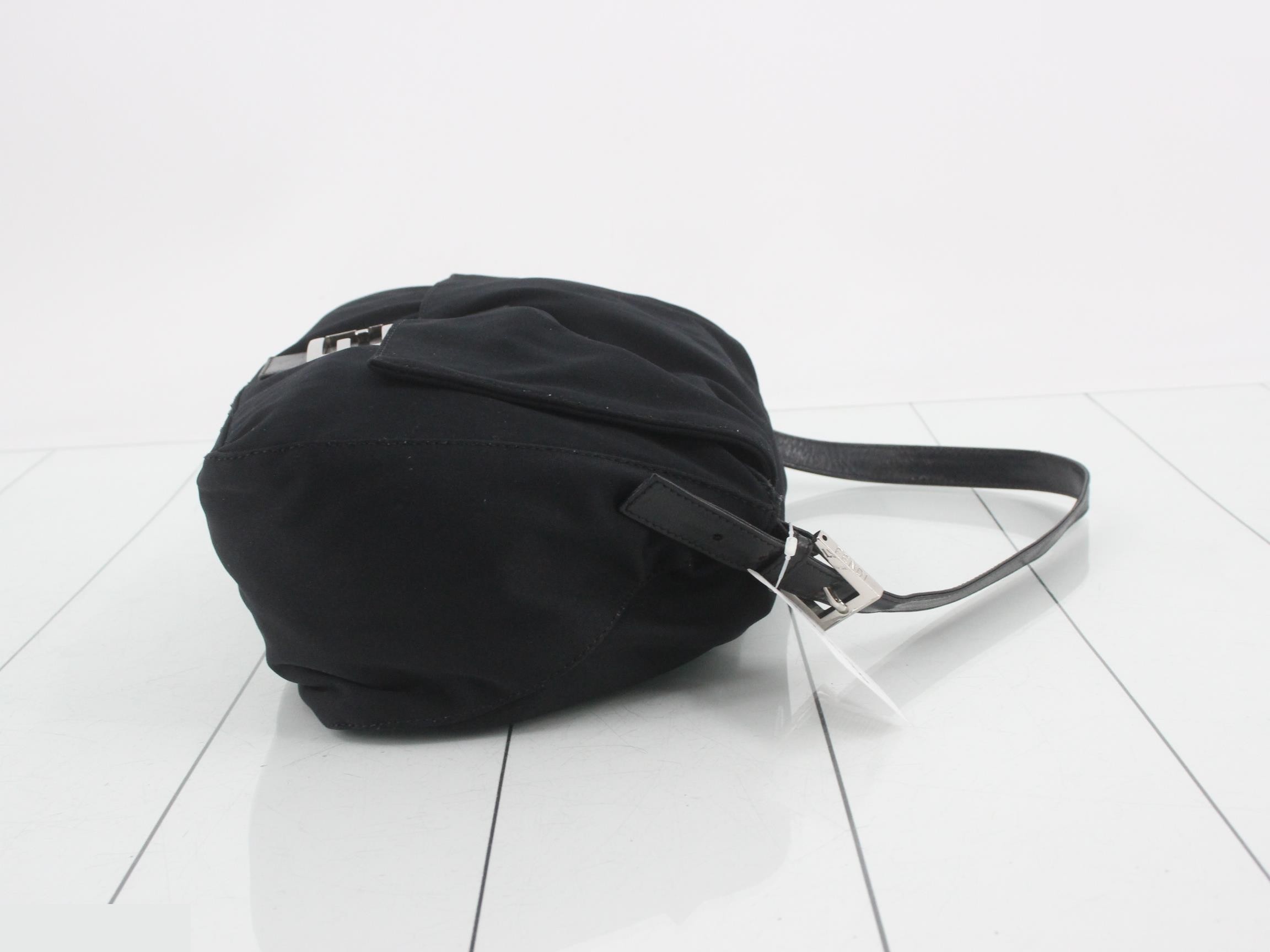Other lines: Bags and shoulder bags — view 3