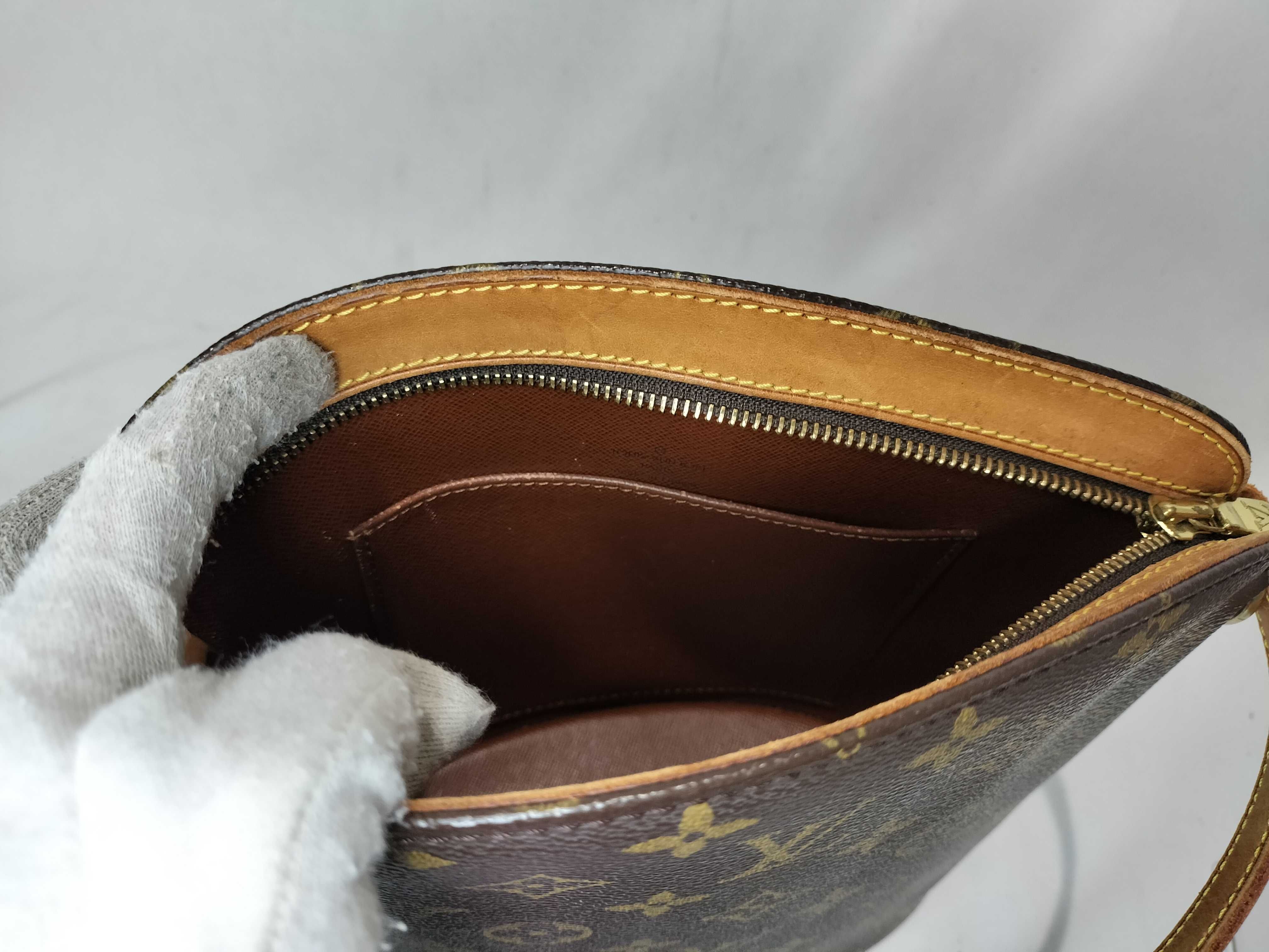 Monogram Louis Vuitton Monogram Druot M51290 VI1011 Shoulder Bag — view 9