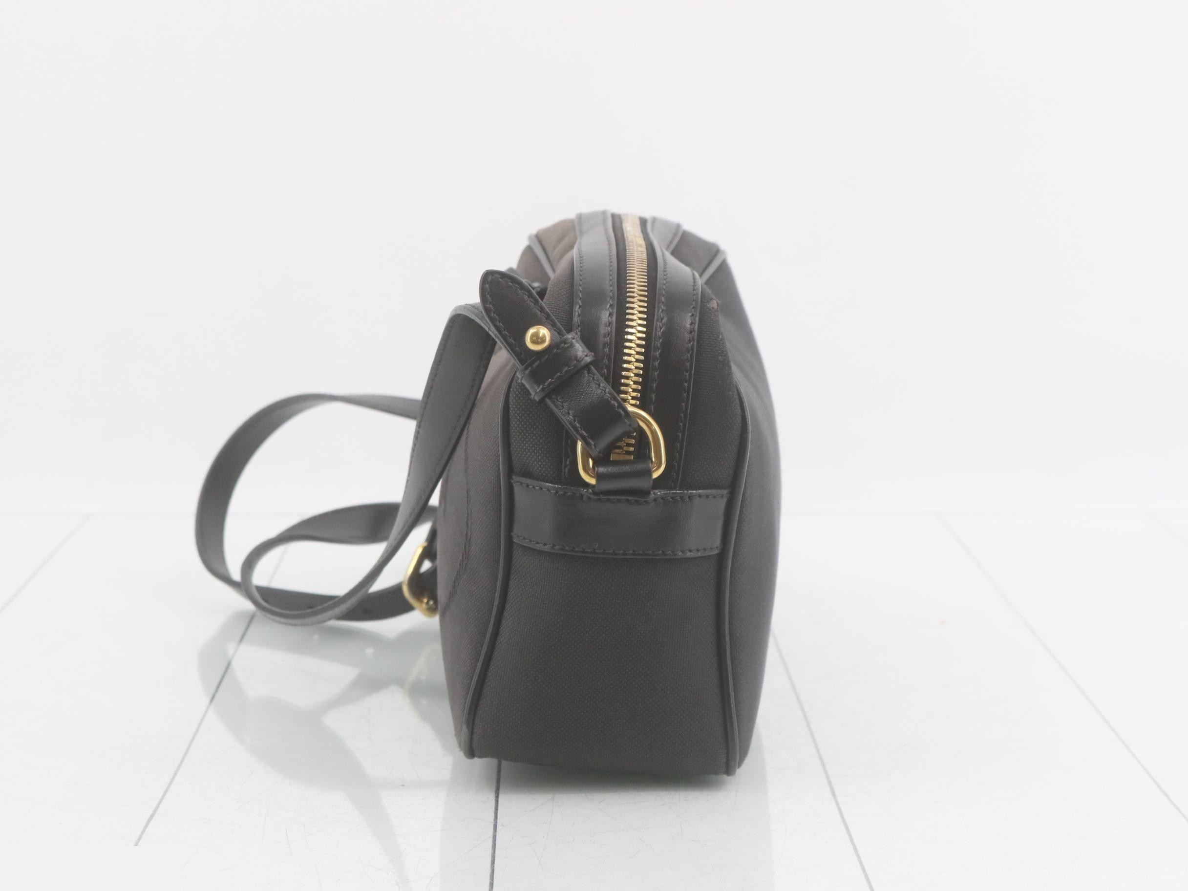 Other lines: Bags/Shoulder bags, Canvas, Black — view 3