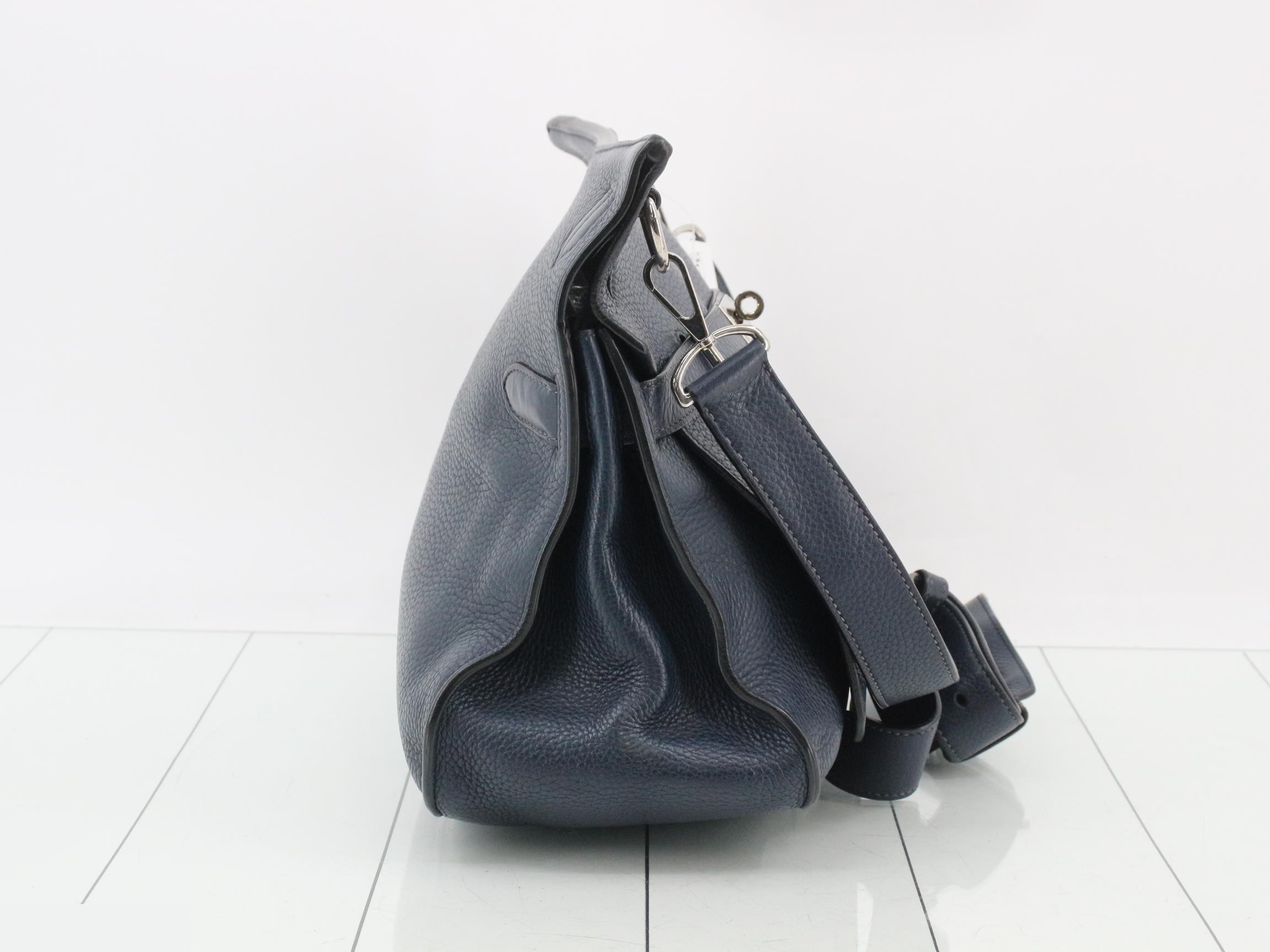 Jypsiere 37 Leather Shoulder Bag (?) N Stamp — view 4