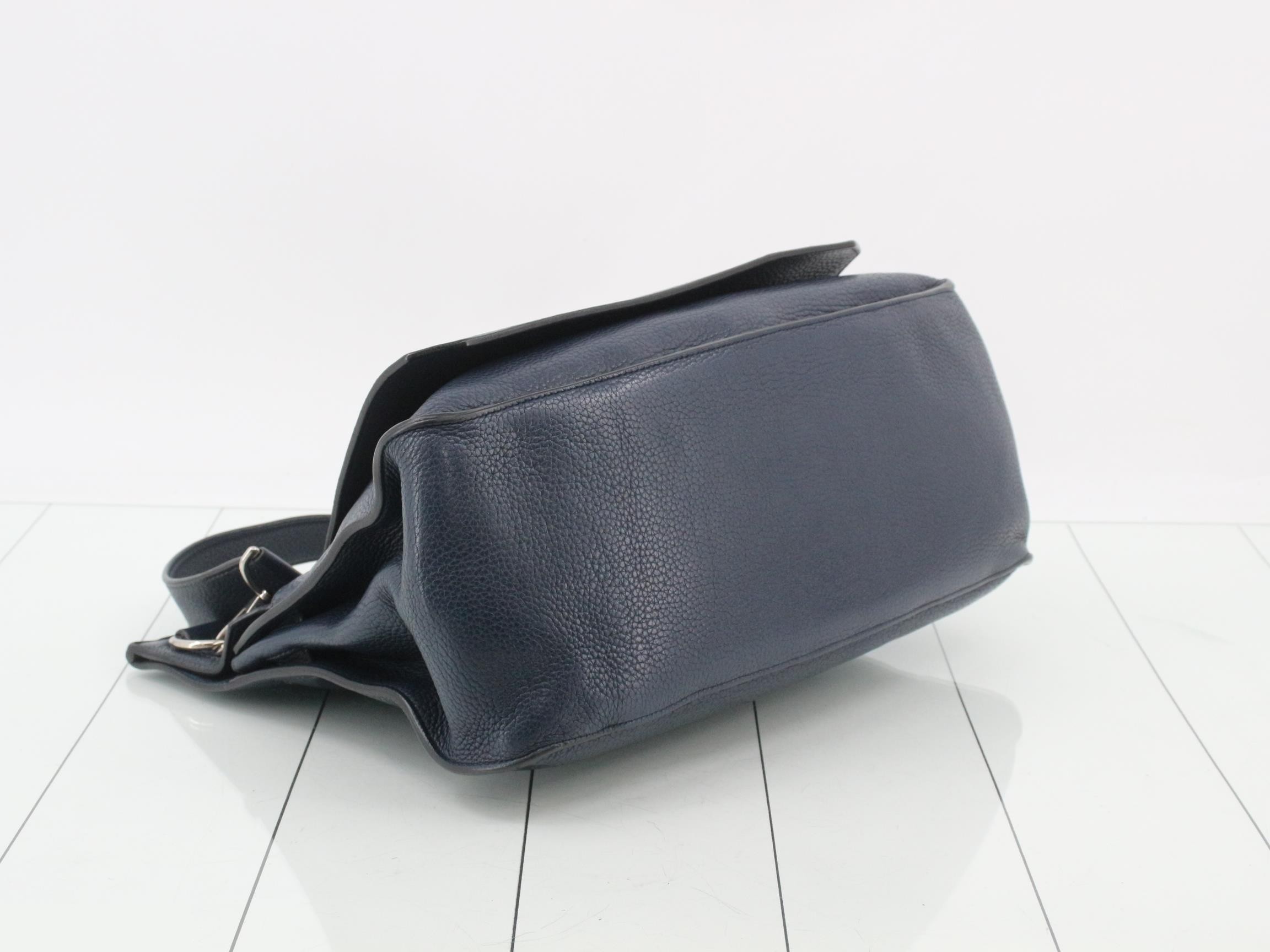 Jypsiere 37 Leather Shoulder Bag (?) N Stamp — view 5