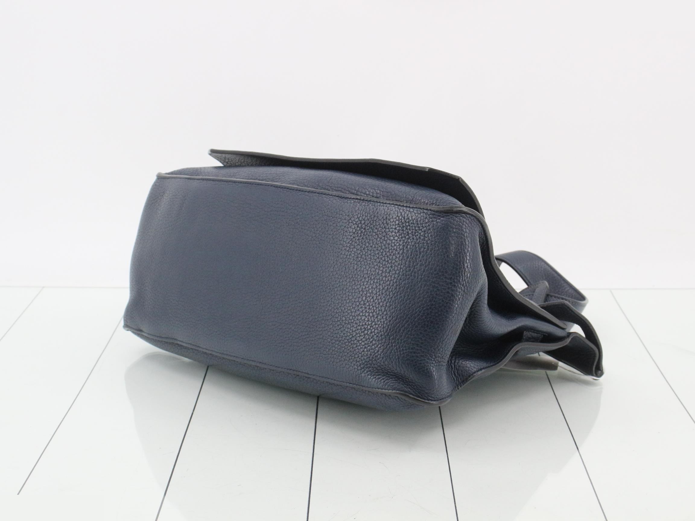 Jypsiere 37 Leather Shoulder Bag (?) N Stamp — view 6