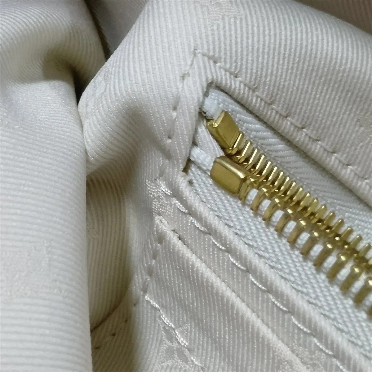 Monogram Jacquard Carryall NM PM M24707 White (RFID detected) — view 13