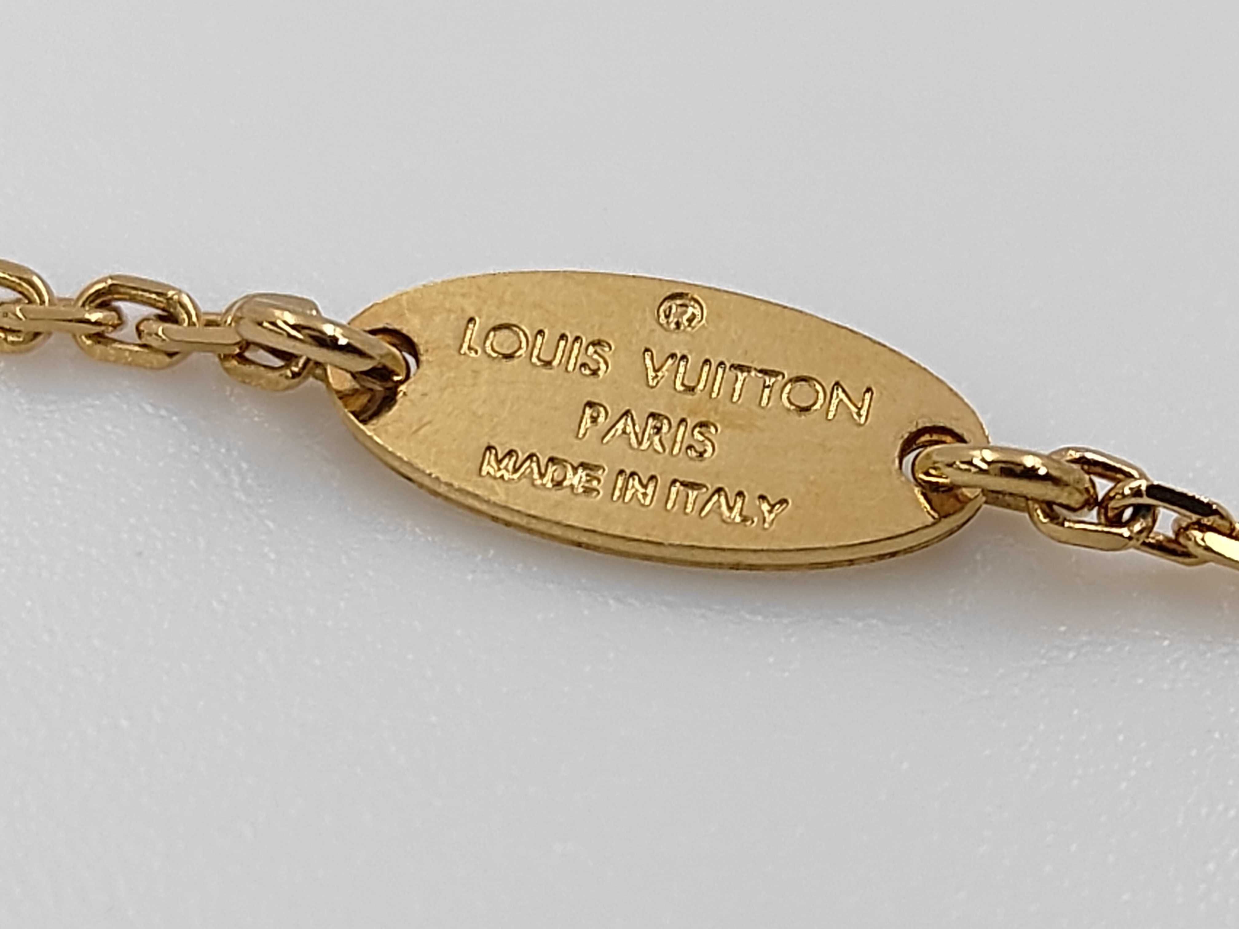 Large Essential V 20.5g Necklace — view 7