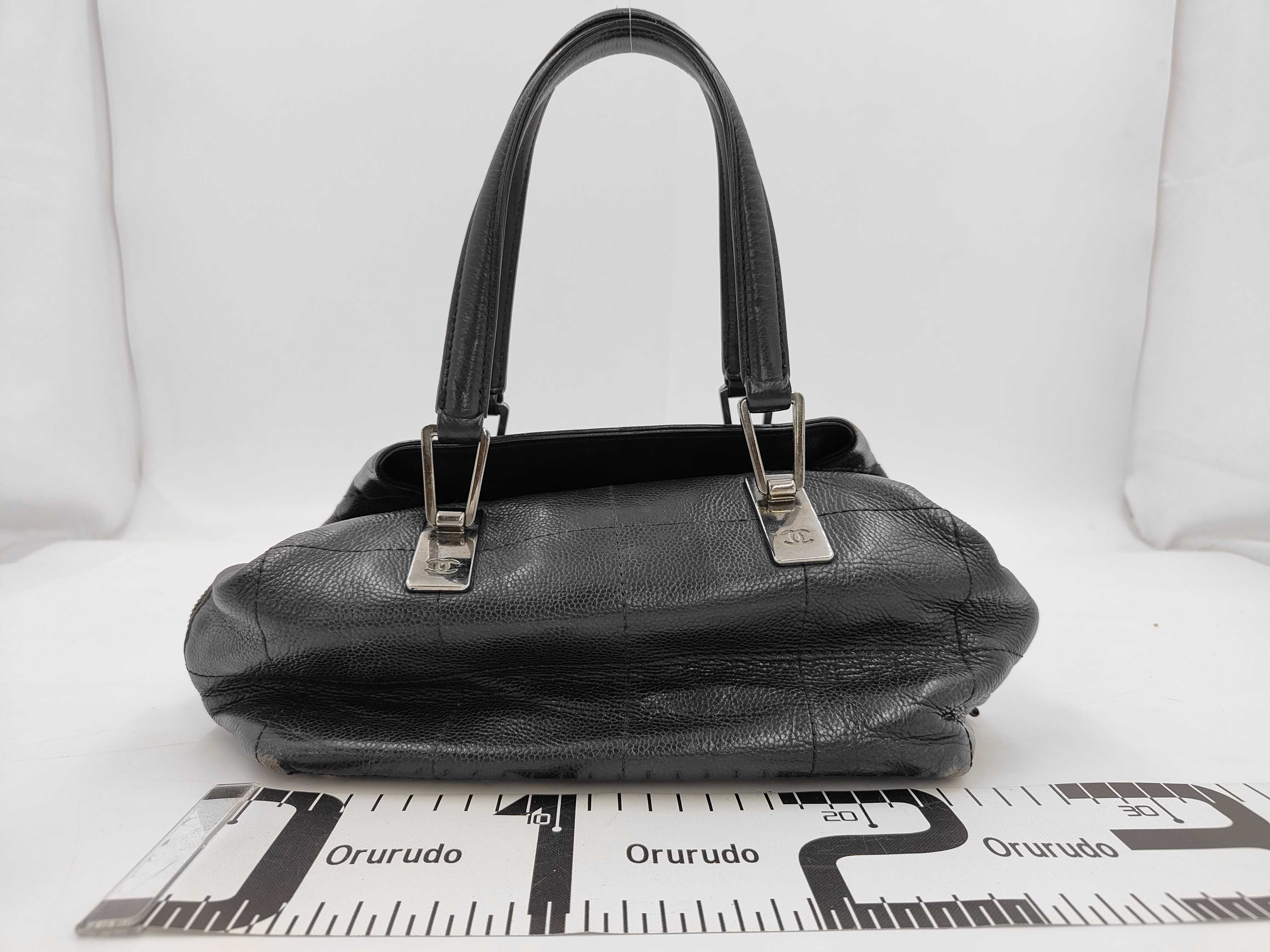 handbag — view 2