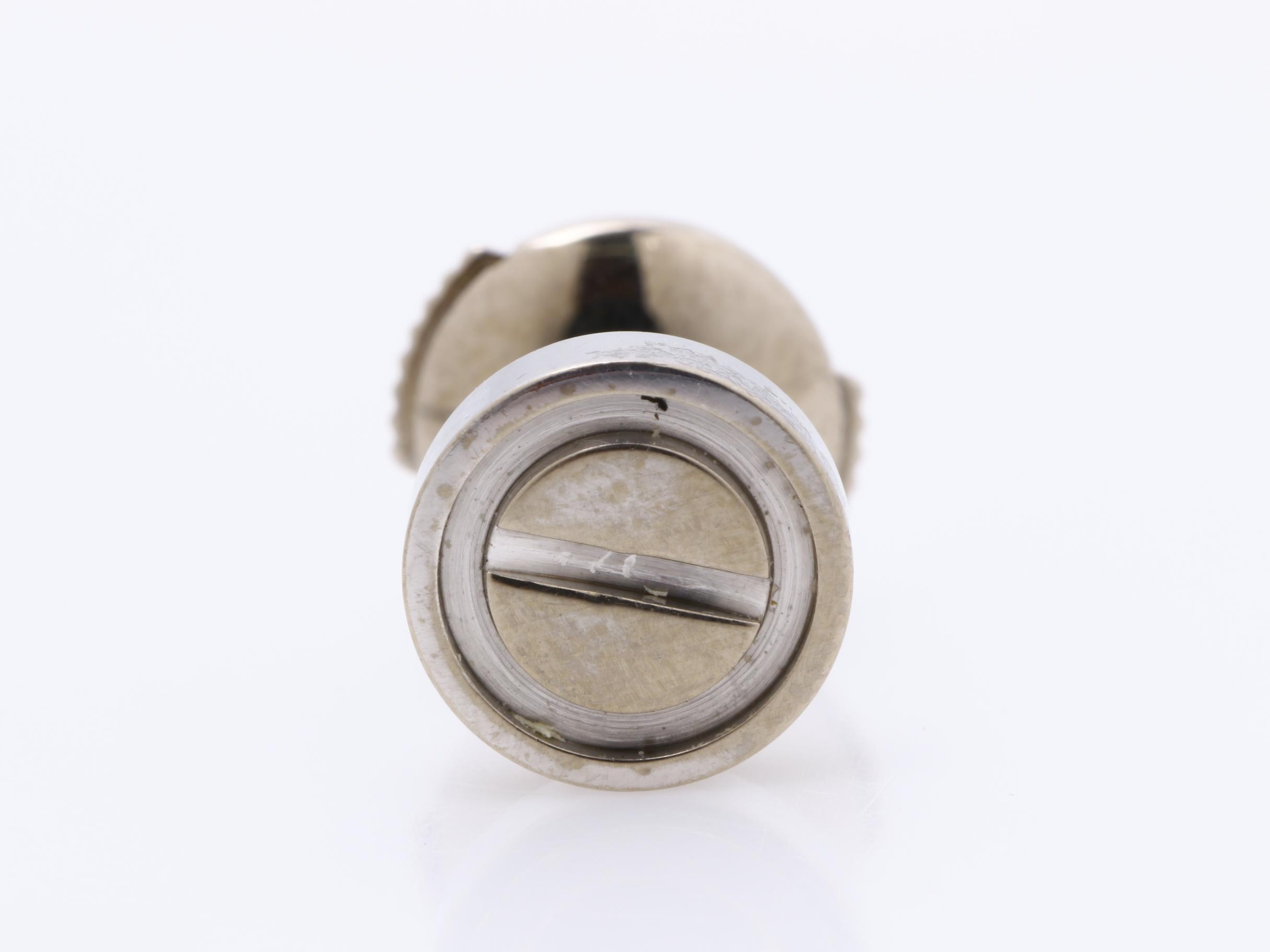 Love Earrings, Screw Type, 750WG, 1.6g — view 2