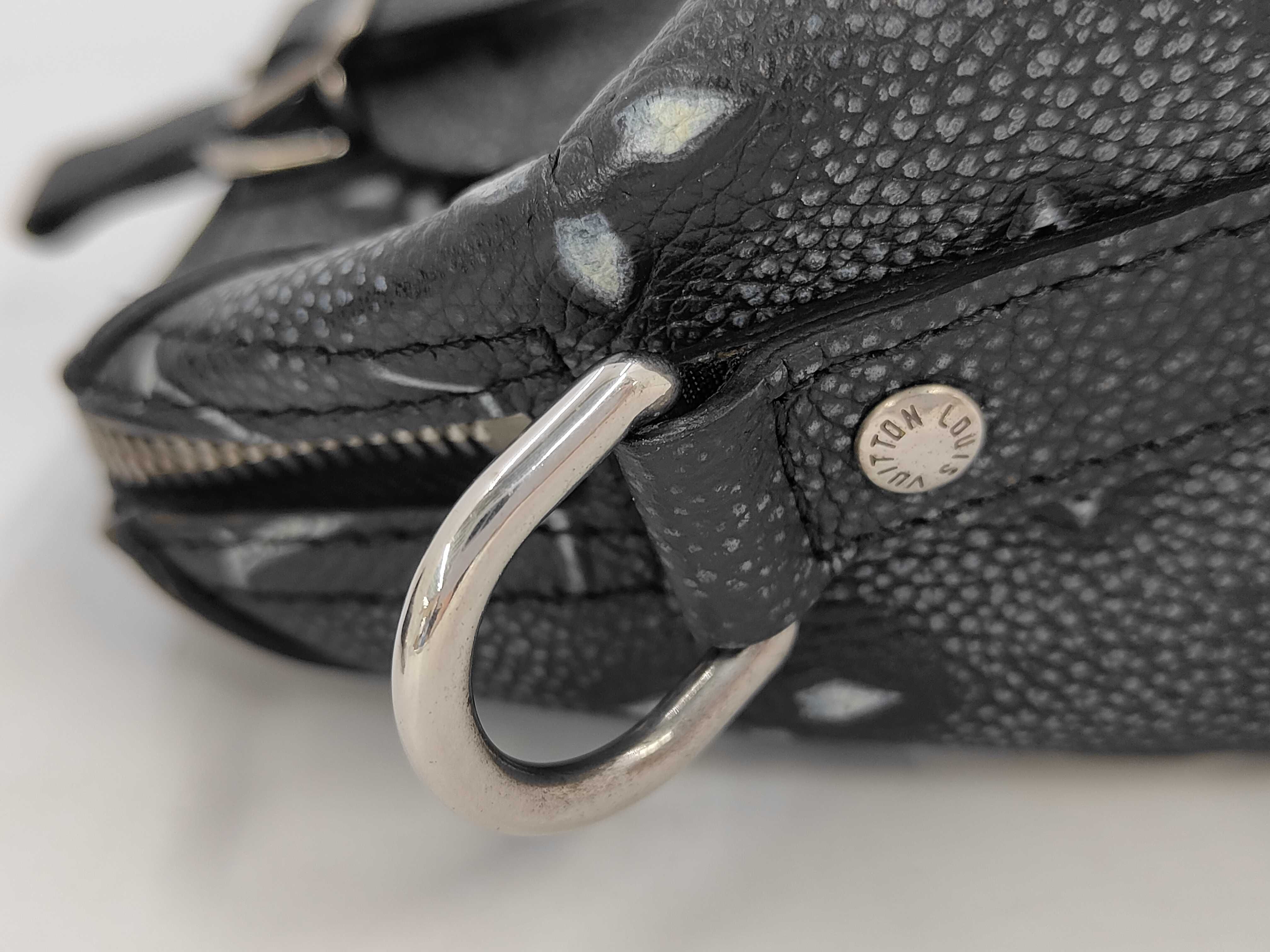 City Keepall 27 Shoulder Bag — view 7
