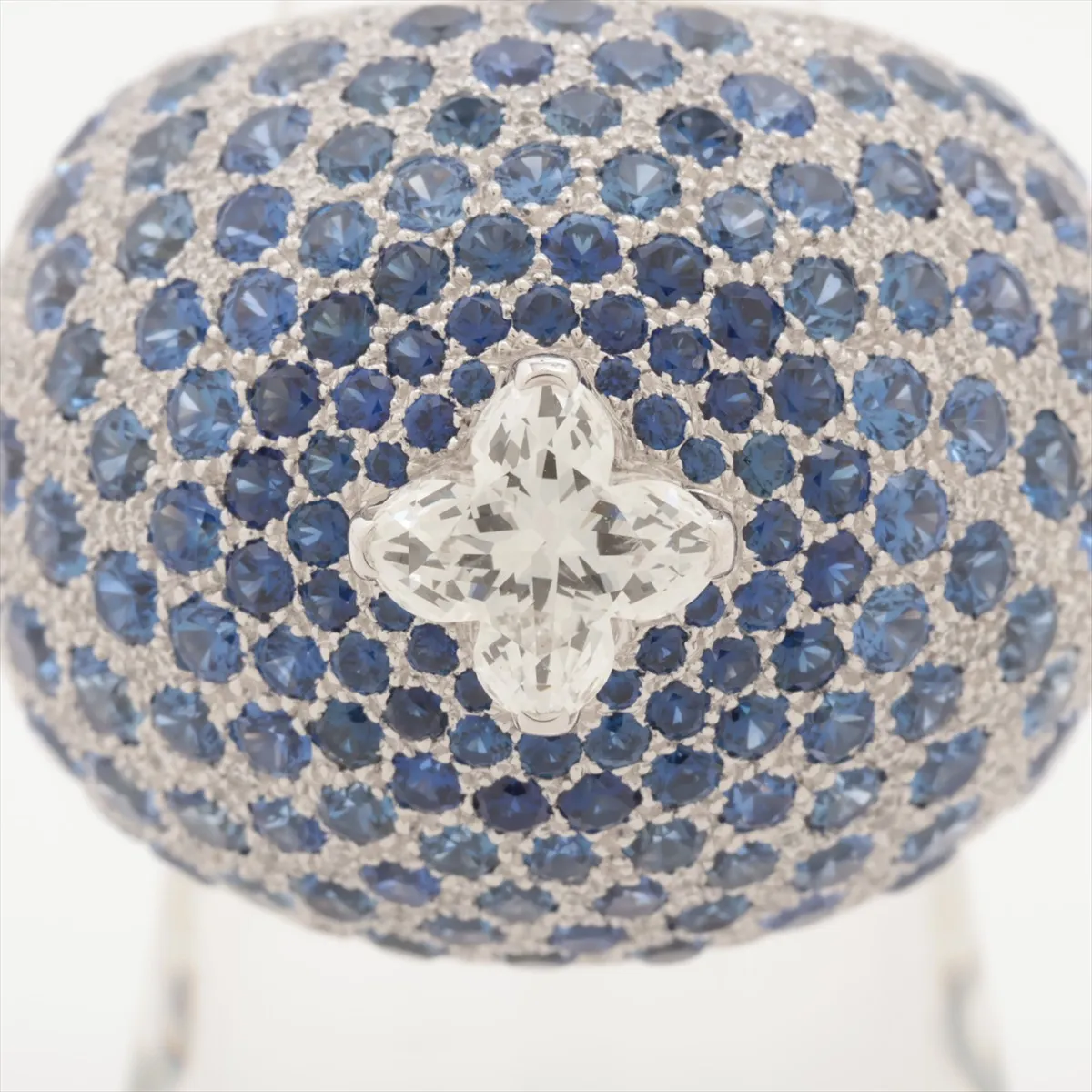 Diamond and Sapphire Ring, 750 (WG), 22.9g, 1.30ct, E VVS2, Other Cut, NONE, 55, 394115. — view 4