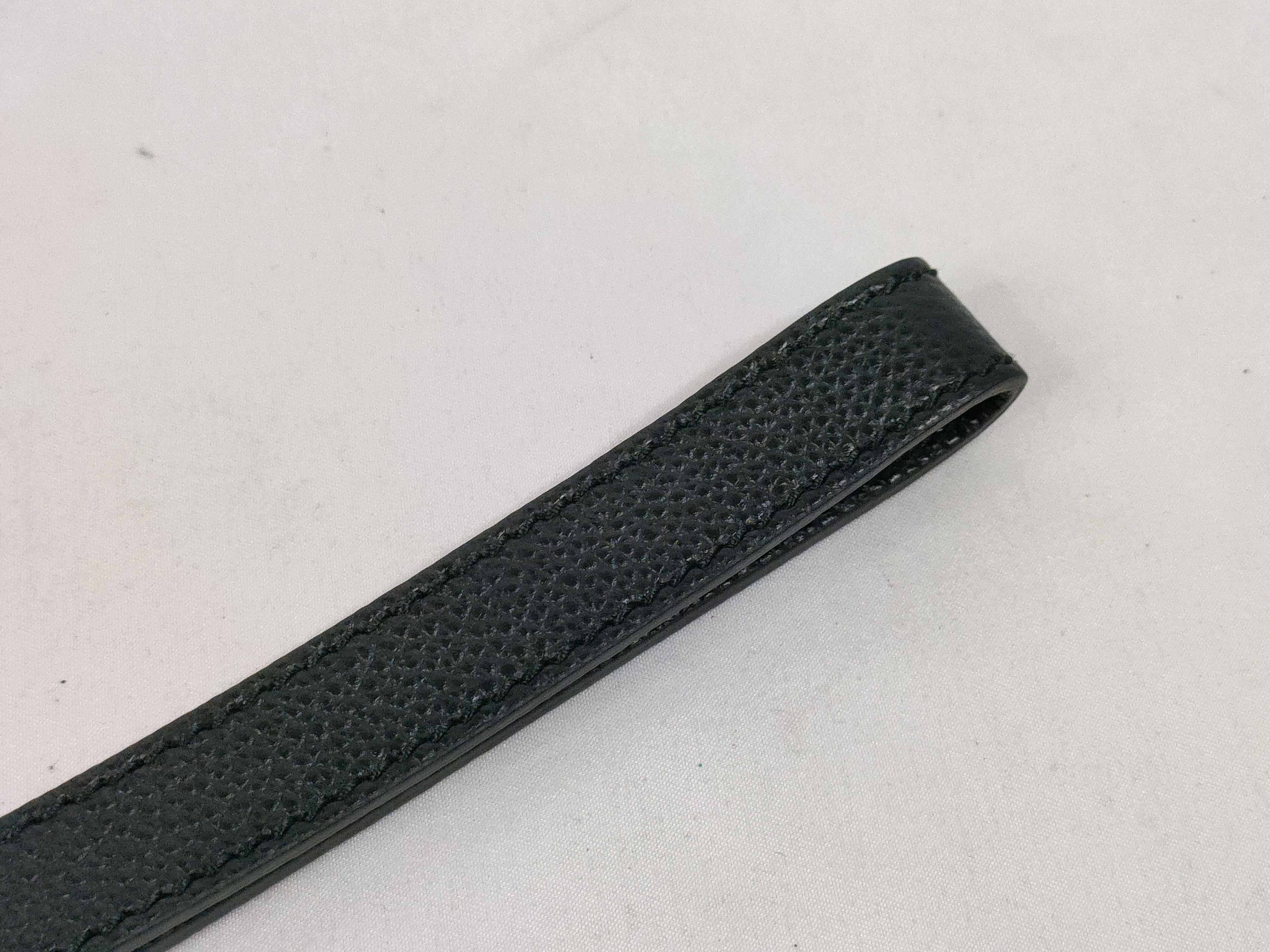 logo pouch — view 4