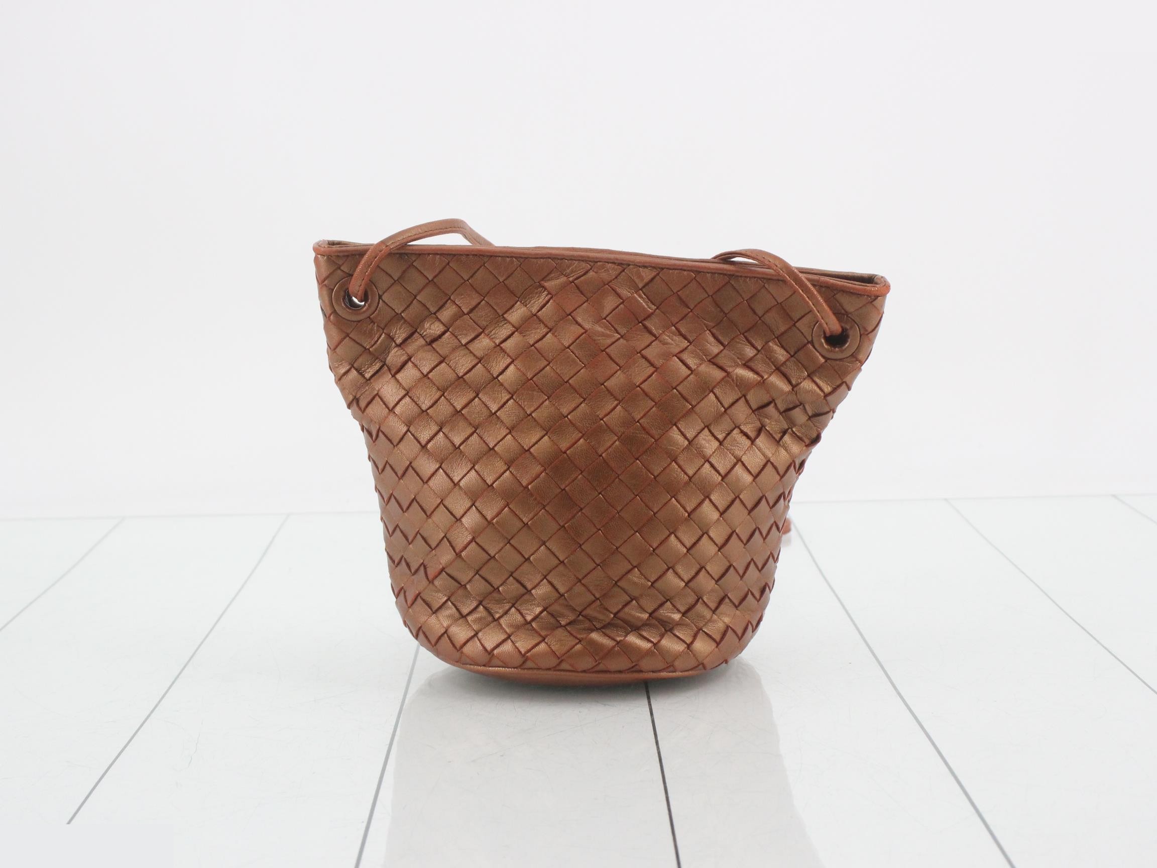 Intrecciato Shoulder Bag, Bucket Bag, Handbag — view 2