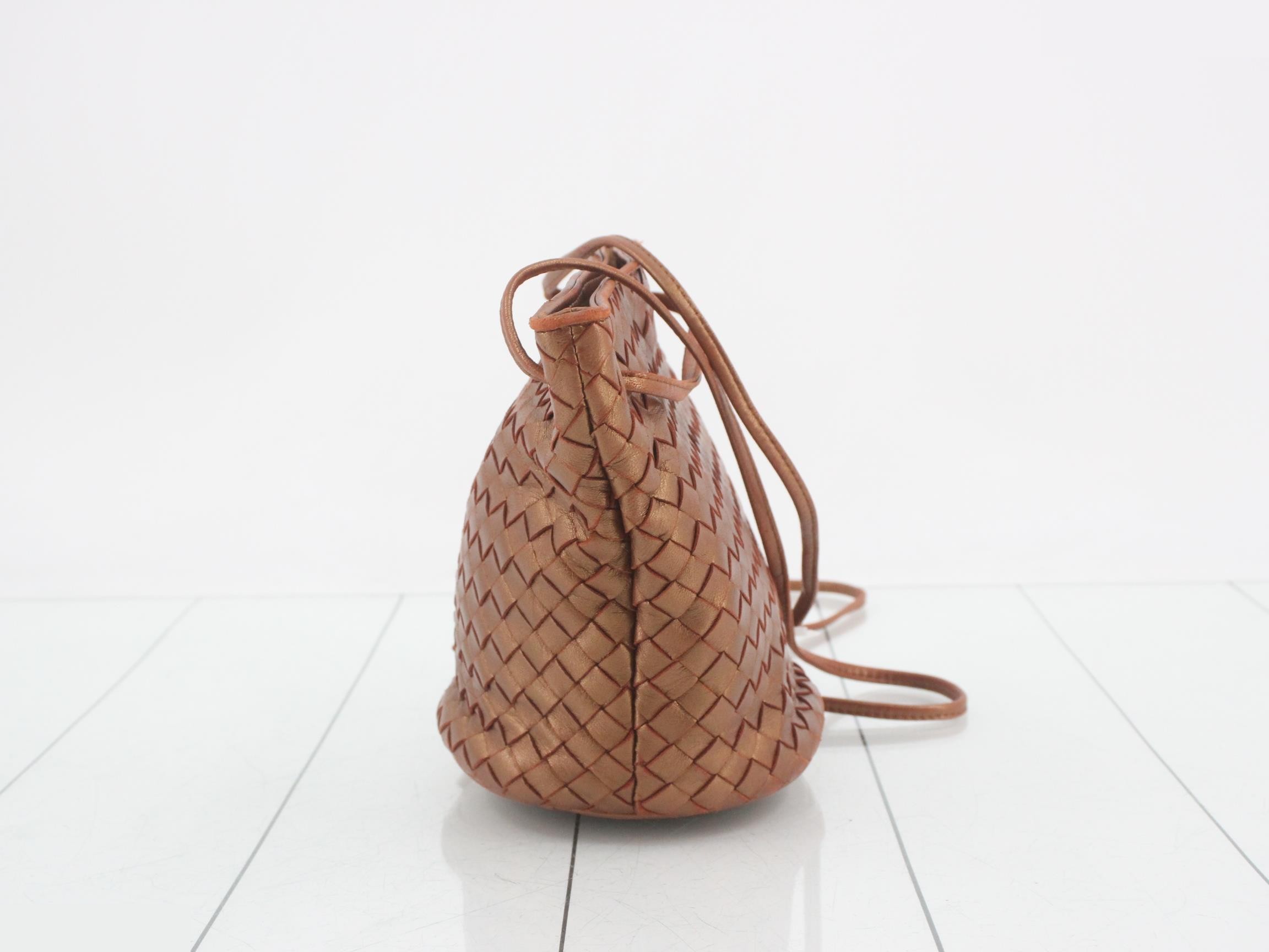 Intrecciato Shoulder Bag, Bucket Bag, Handbag — view 4