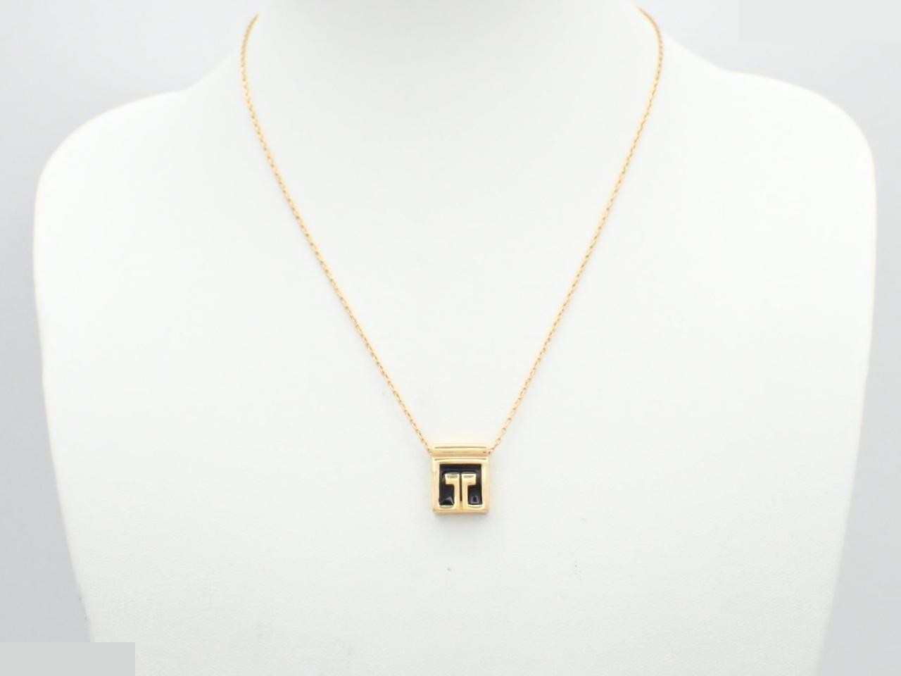 Other lines: Precious metals, necklaces, pendants, chains approximately 40cm long. — view 3