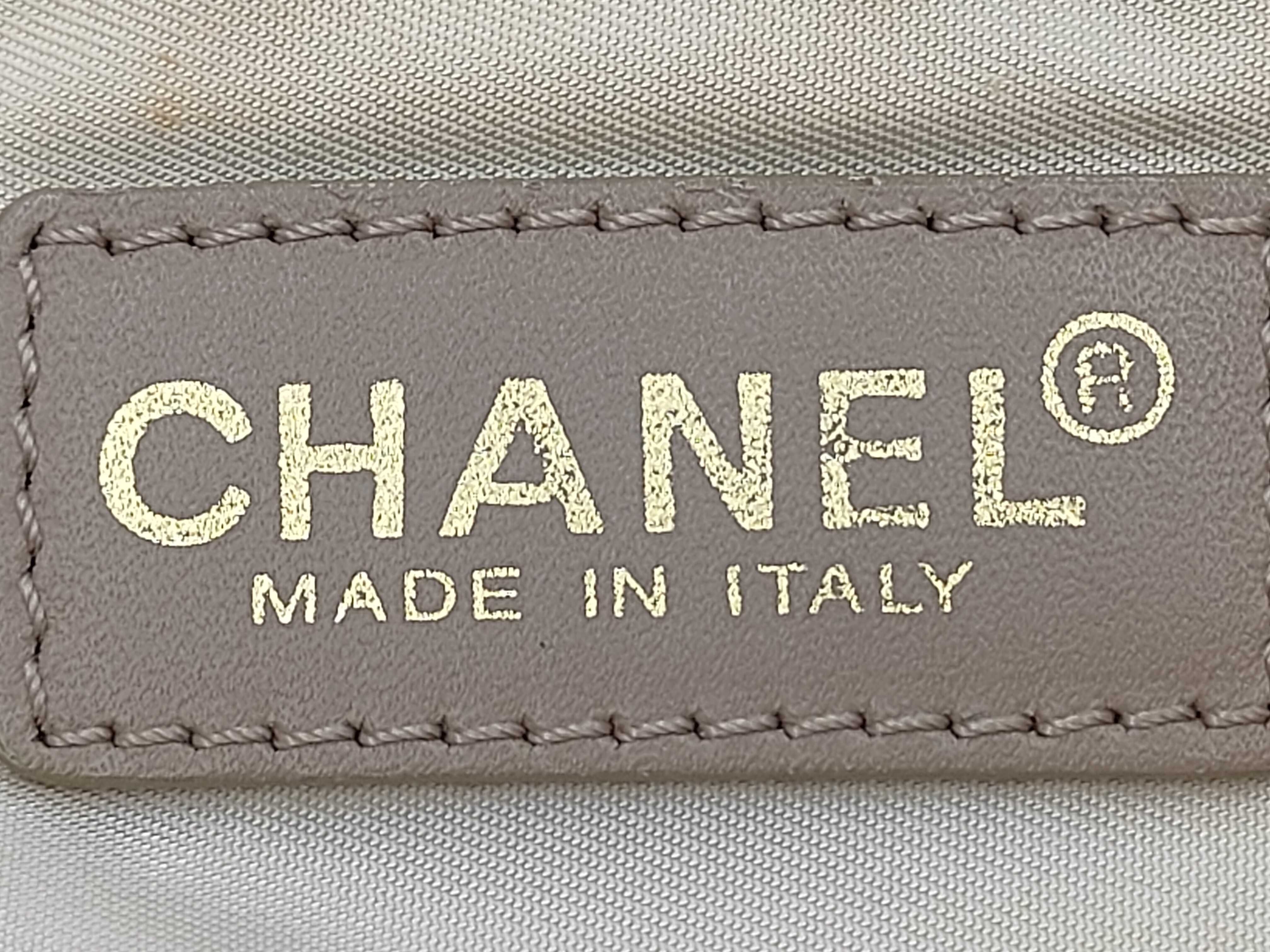 New Travel Line Nylon x Leather Tote Bag, Beige, Gold Hardware, 8119679 (Serial Number 8-series), Handbag — view 12