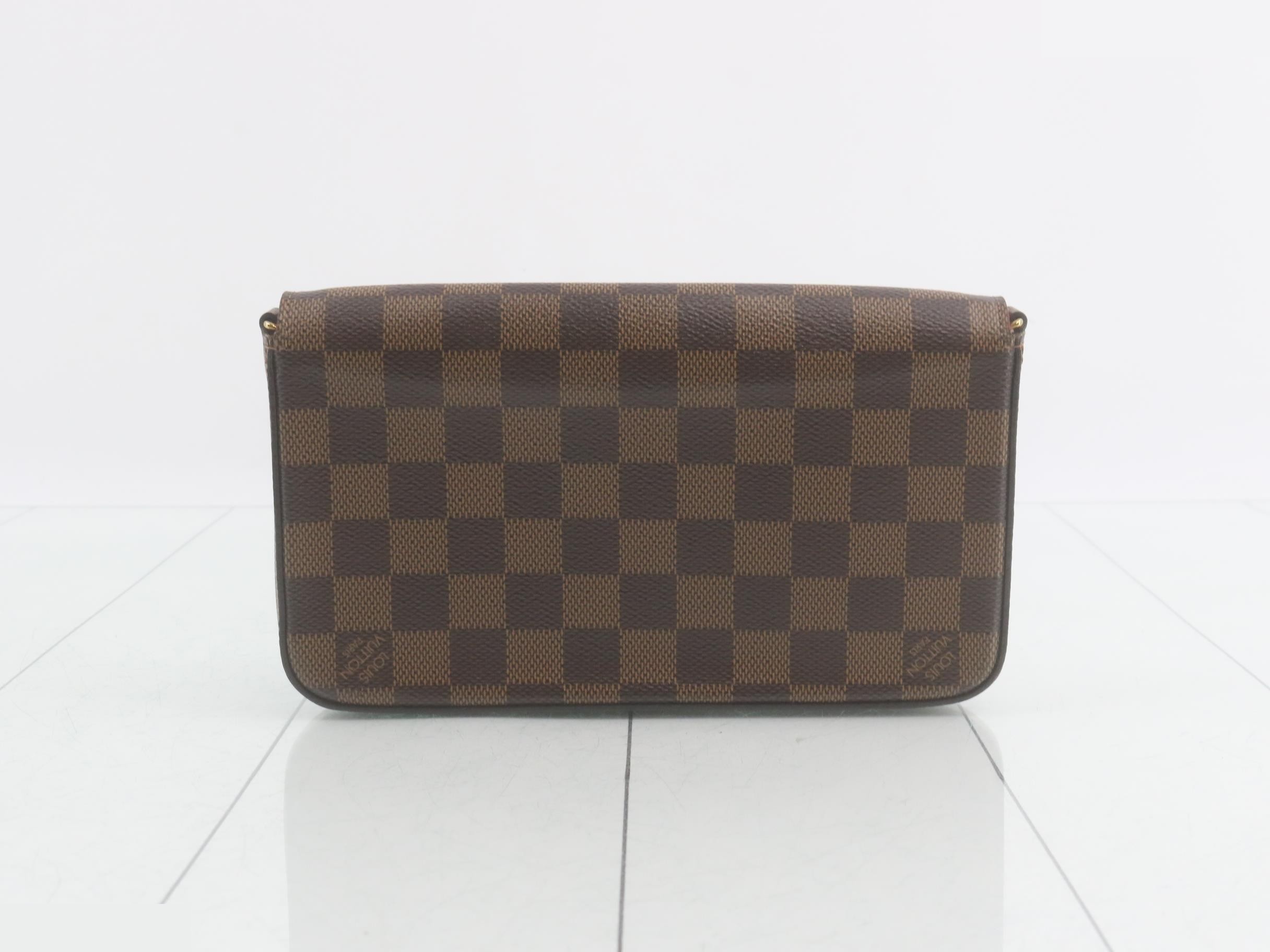 Pochette Felicie - Includes 2 pouches and a shoulder strap. — view 2