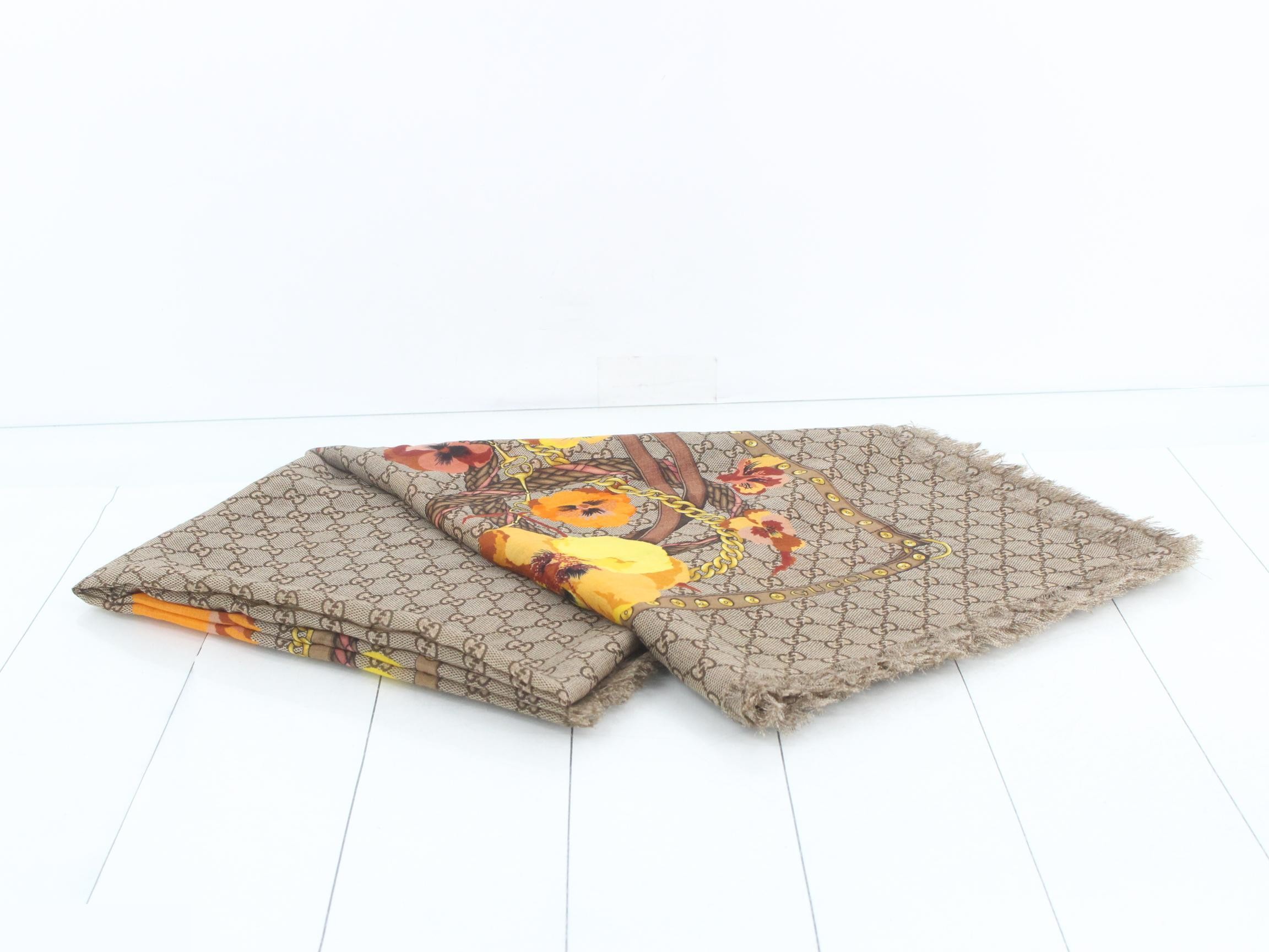 GG pattern Blooms stole — view 2